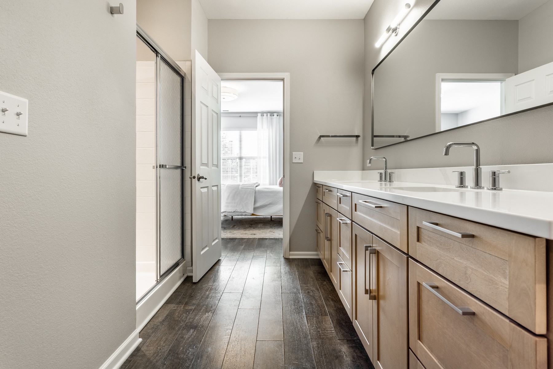  Turnkey Modern Townhome in Westfield - 物件實景