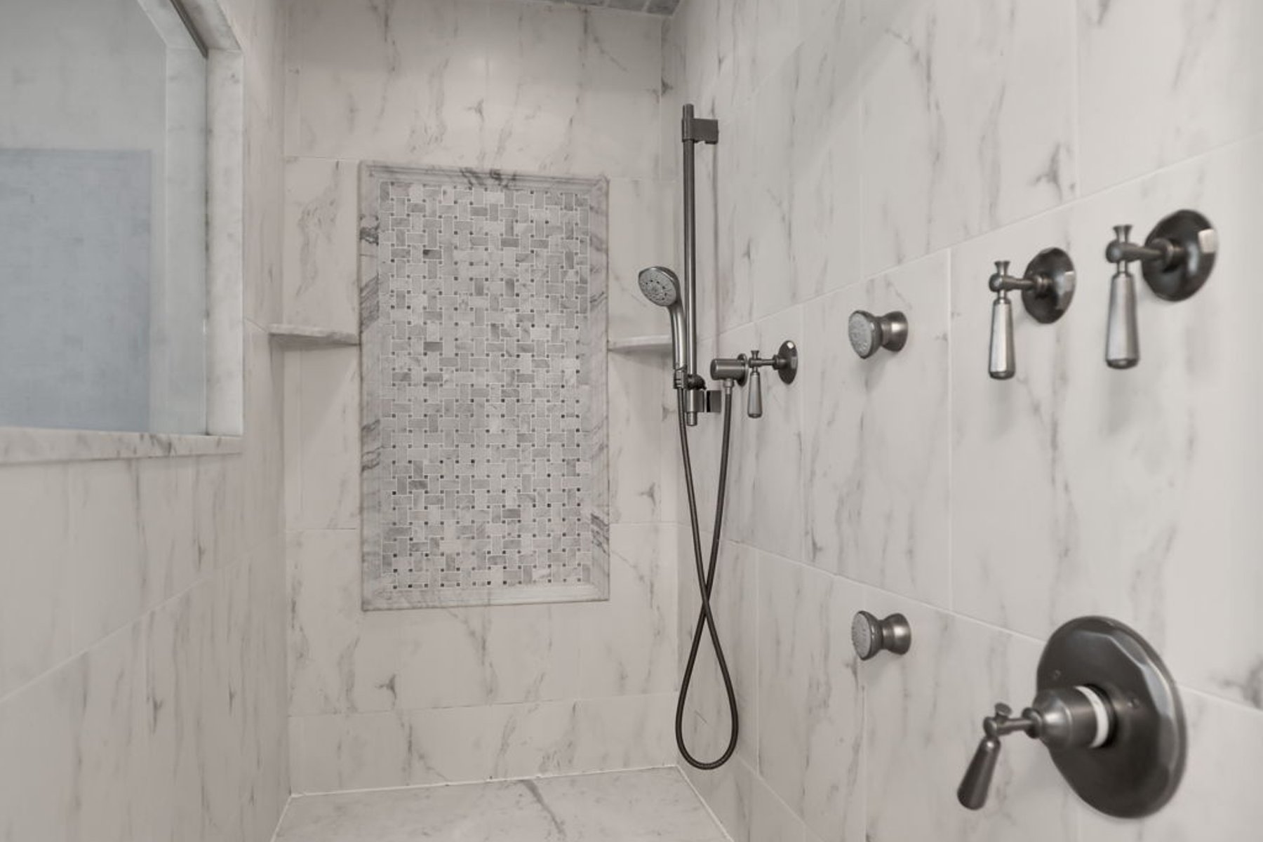  29 White Oak Drive - 物件實景