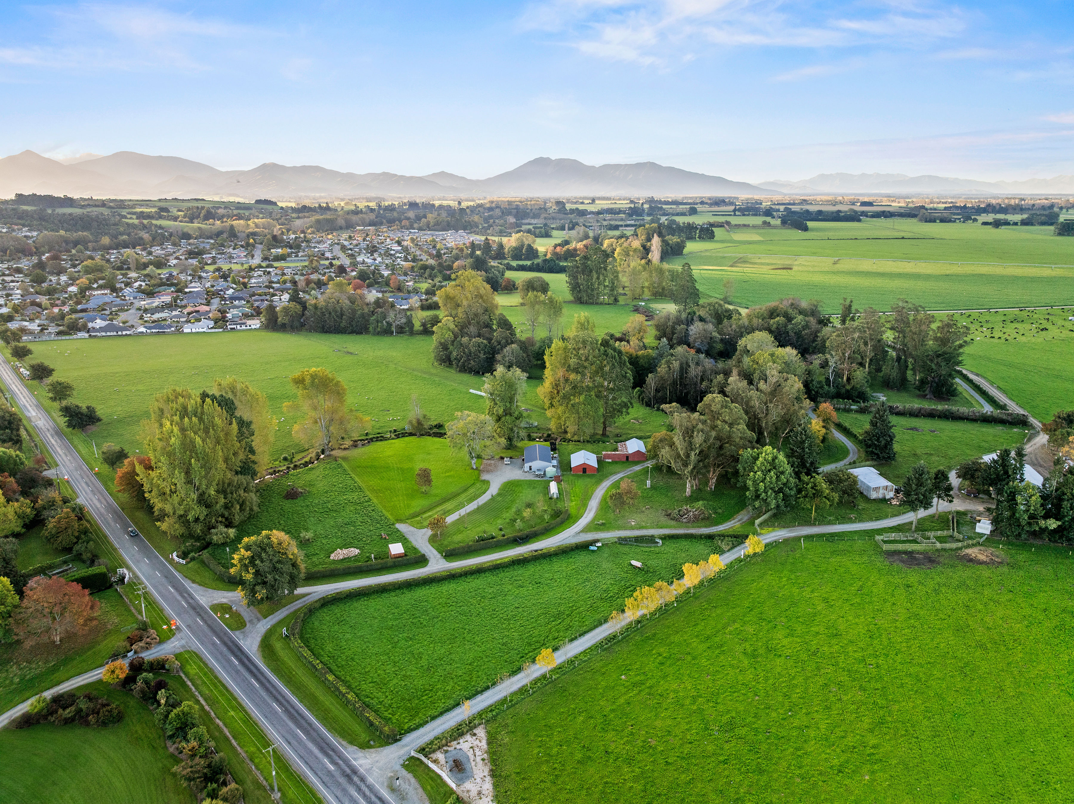  Landmark Homestead rezoned with substantial landbank - 物件實景