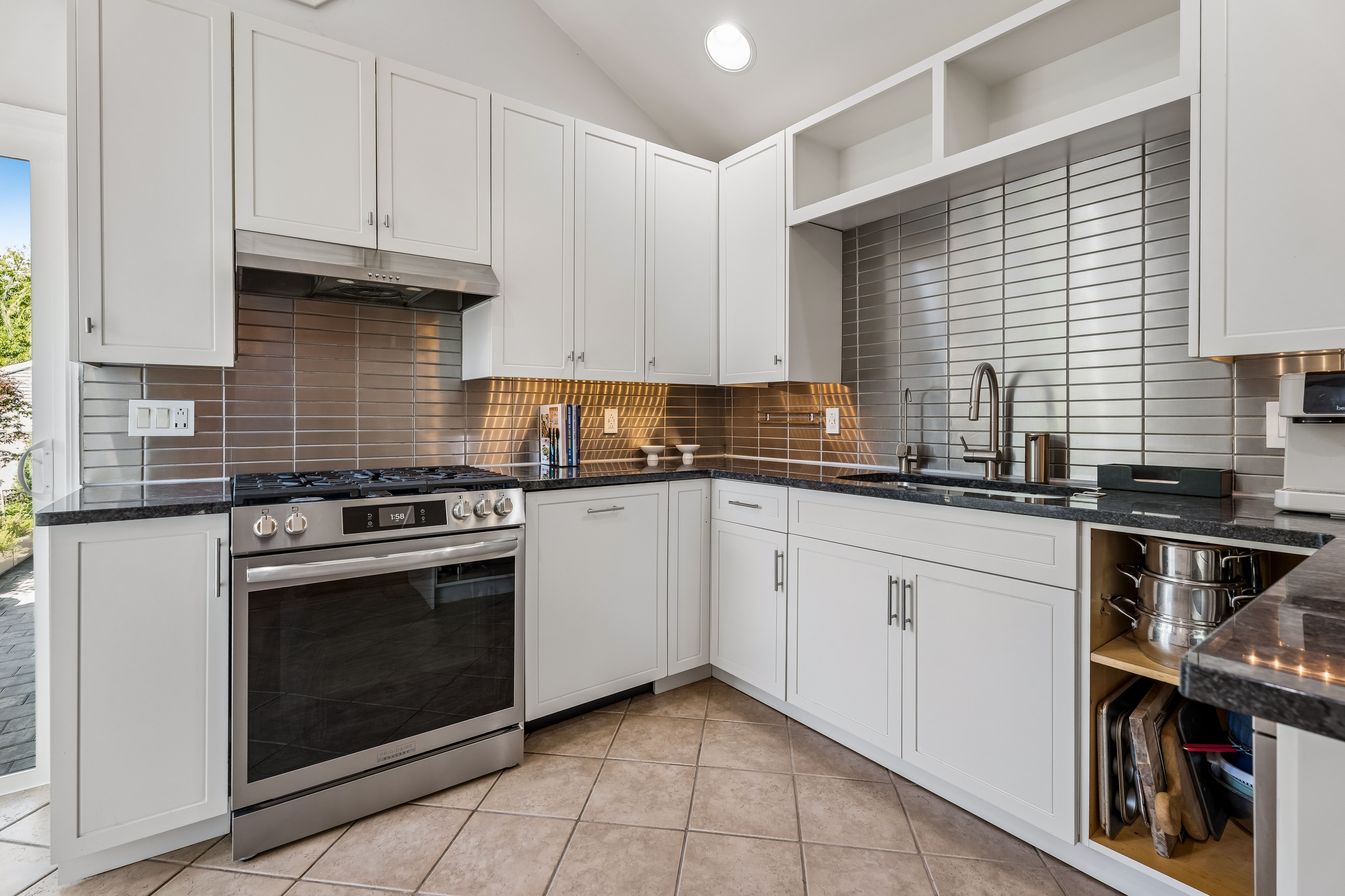  26 Oak Street, Bloomingdale, NJ 07403 - 物件實景