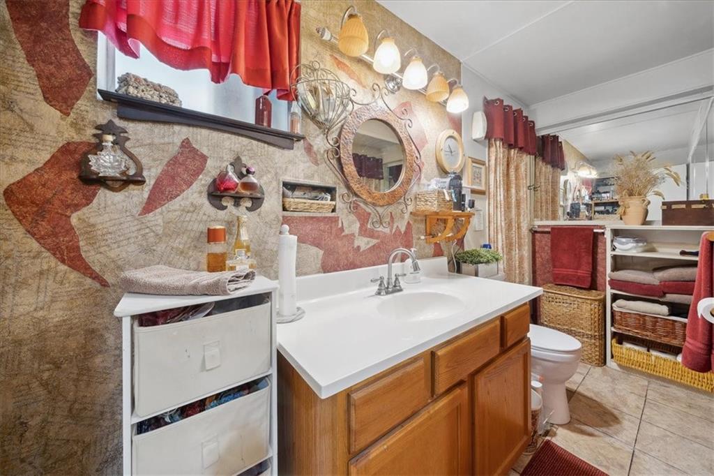 Sebastian, Florida, 32958, United States, 5 Bedrooms Bedrooms, ,3 BathroomsBathrooms,Residential,For Sale,1867673