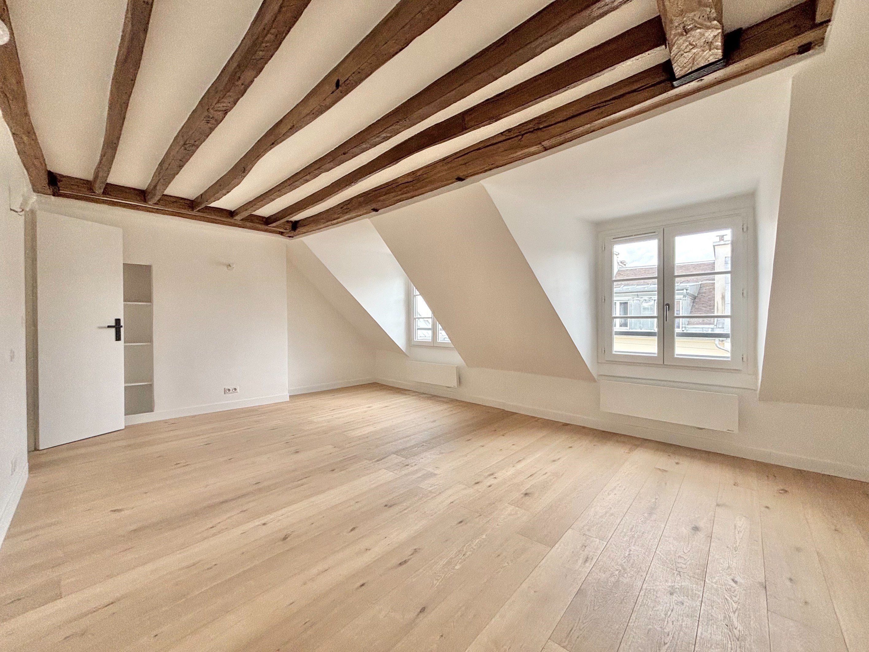  Renovated apartment - top floor - 2 rooms - Marais - 物件實景