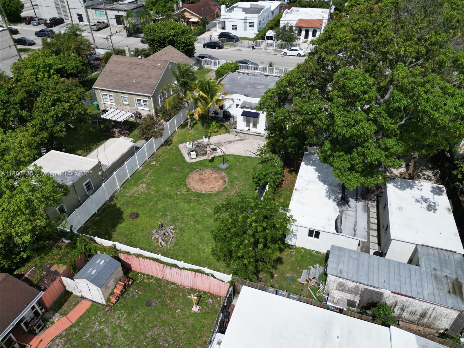 Miami, Florida, 33125, United States, 2 Bedrooms Bedrooms, ,1 BathroomBathrooms,Residential,For Sale,1954935