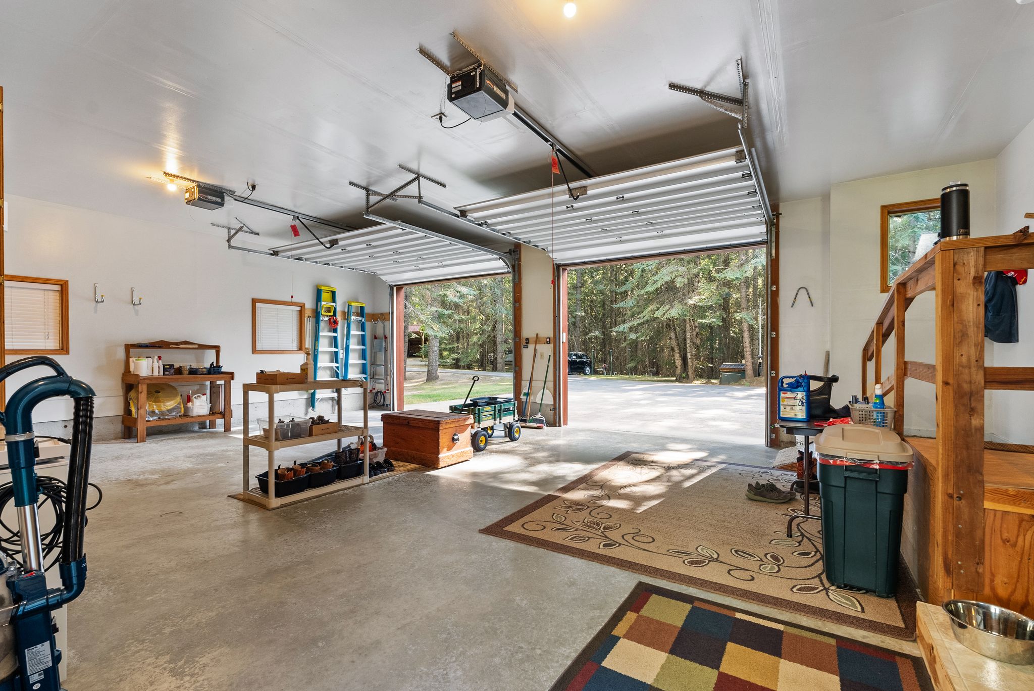 Sandpoint, Idaho, 83864, United States, 3 Bedrooms Bedrooms, ,3 BathroomsBathrooms,Residential,For Sale,1998118