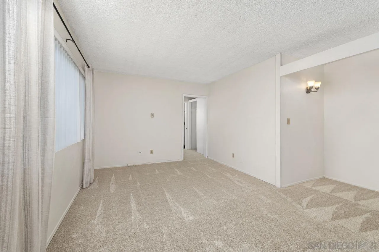 La Jolla, California, 92037, United States, ,1 BathroomBathrooms,Residential,For Sale,1970080