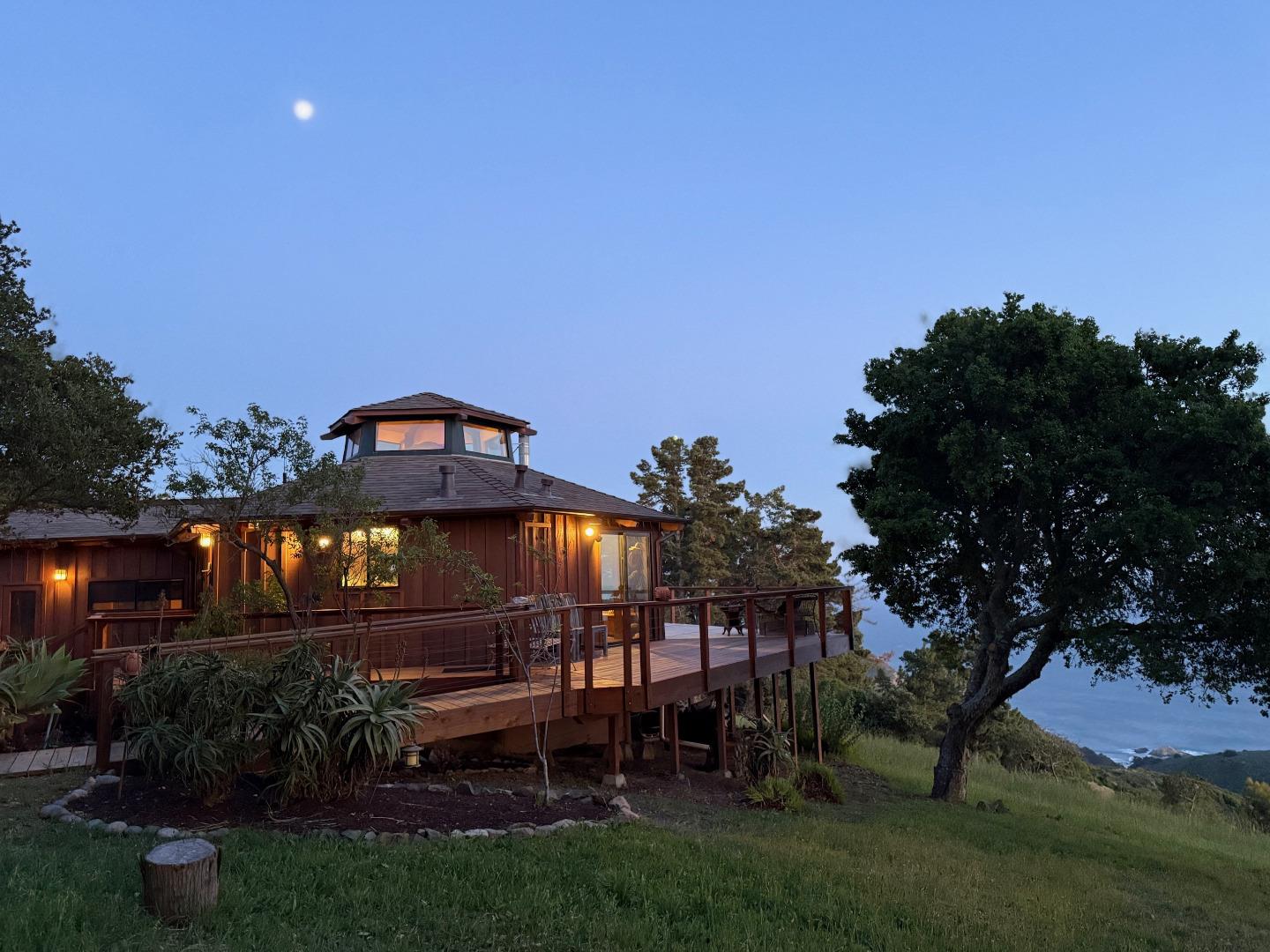 Big Sur, California, 93920, United States, 1 Bedroom Bedrooms, ,2 BathroomsBathrooms,Residential,For Sale,1876422