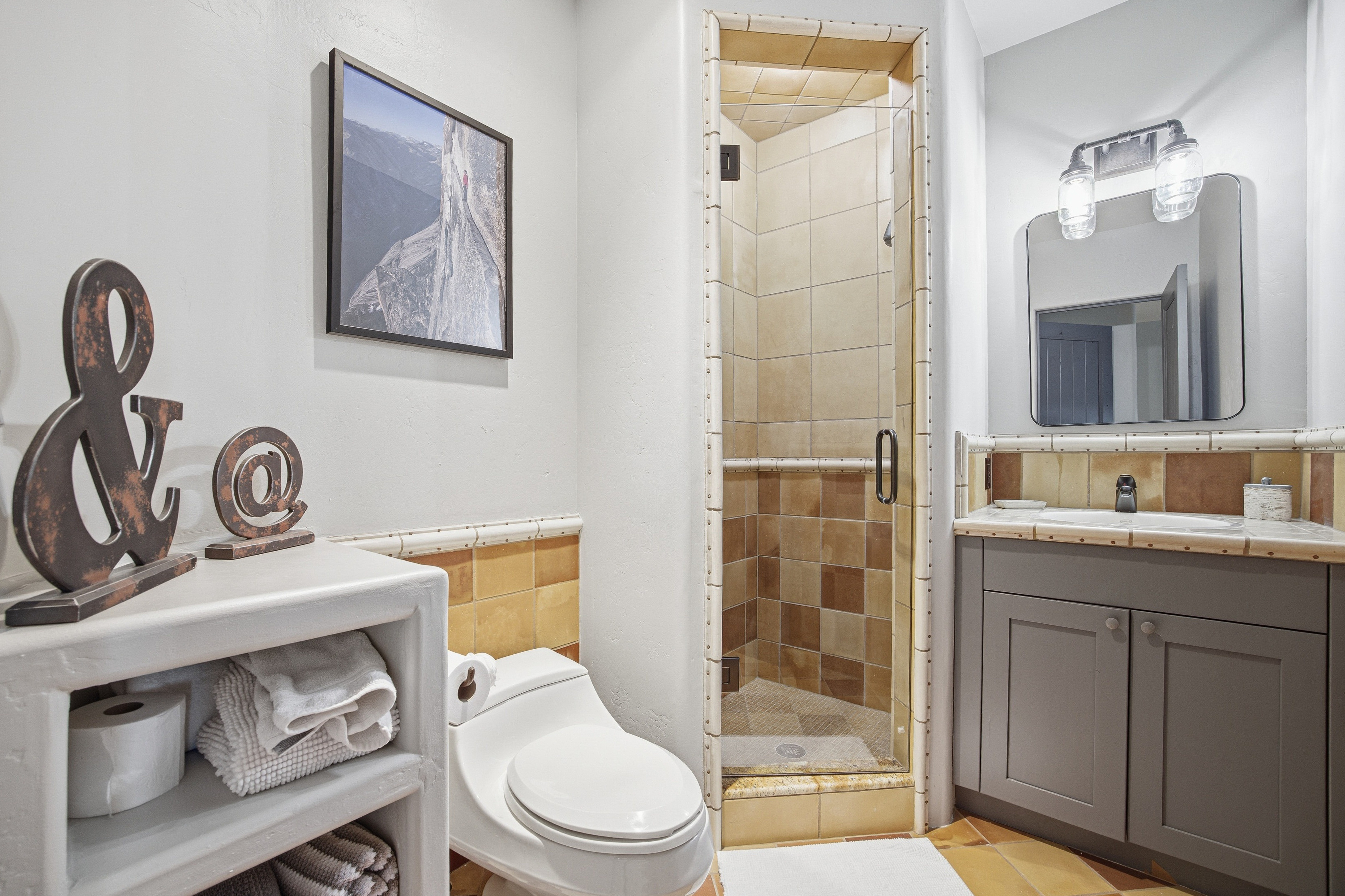  Contemporary Mountain Living - 物件實景