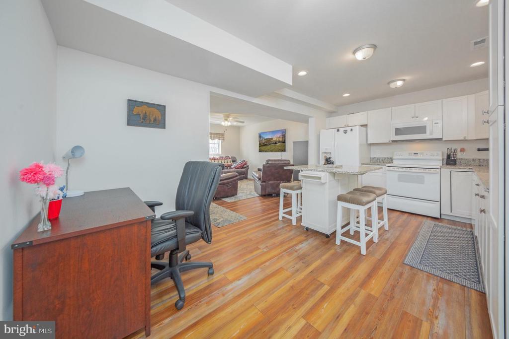 Port Royal, Virginia, 22535, United States, 5 Bedrooms Bedrooms, ,4 BathroomsBathrooms,Residential,For Sale,1959424