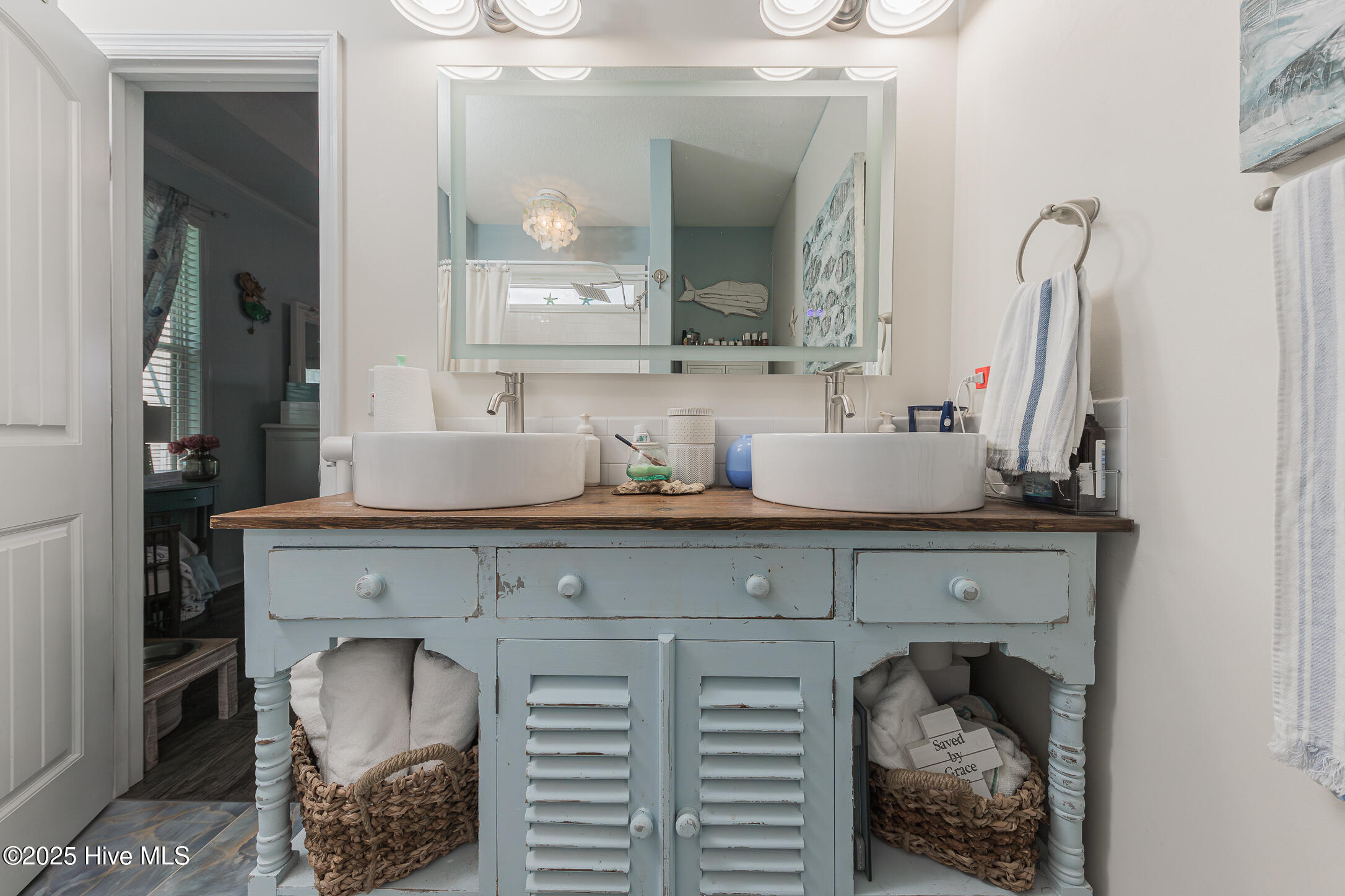 Hubert, North Carolina, 28539, United States, 4 Bedrooms Bedrooms, ,3 BathroomsBathrooms,Residential,For Sale,1974043