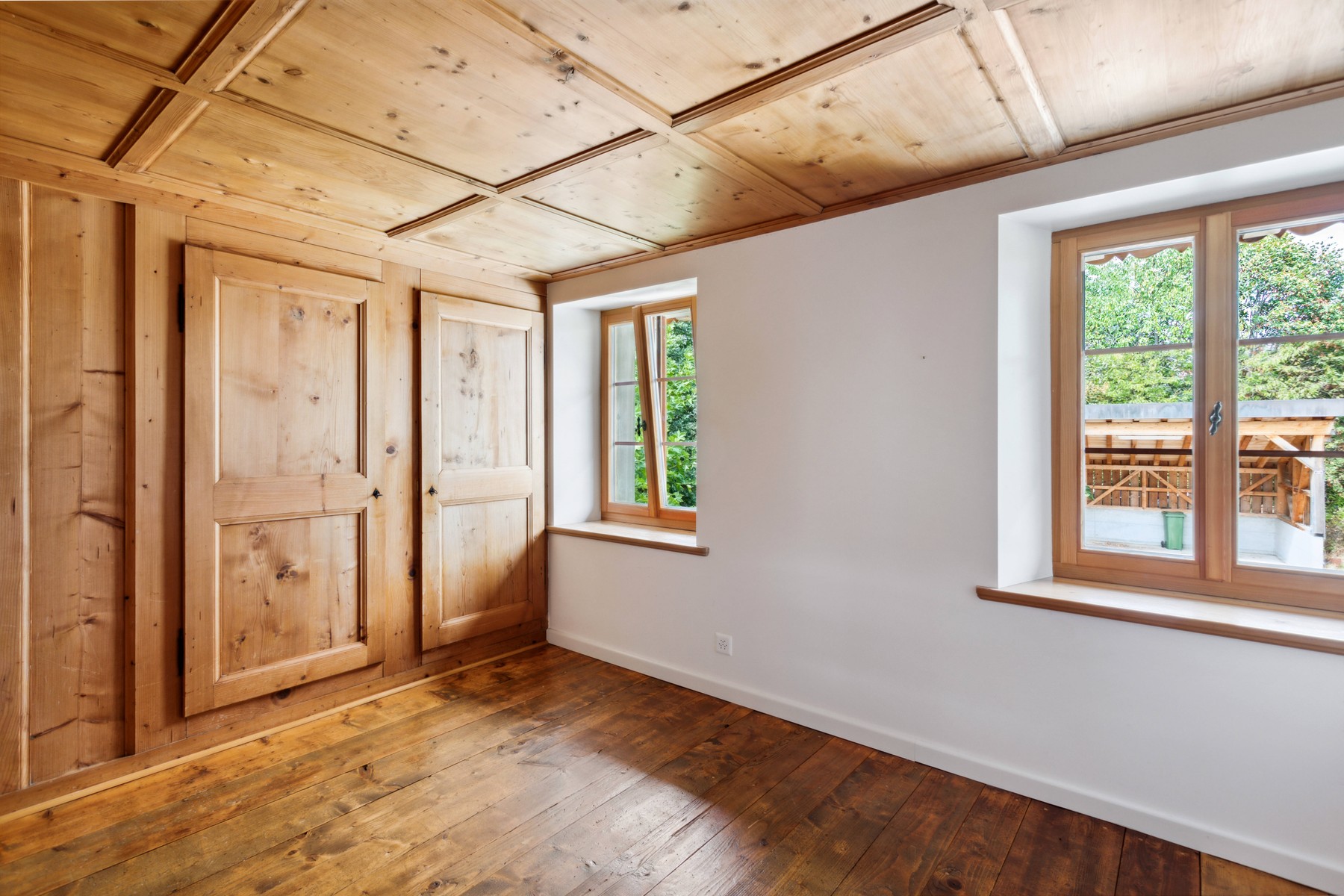  A Rare Find in Attalens – Renovated Farmhouse, Stable (2 stalls), and Spacious P - 物件實景