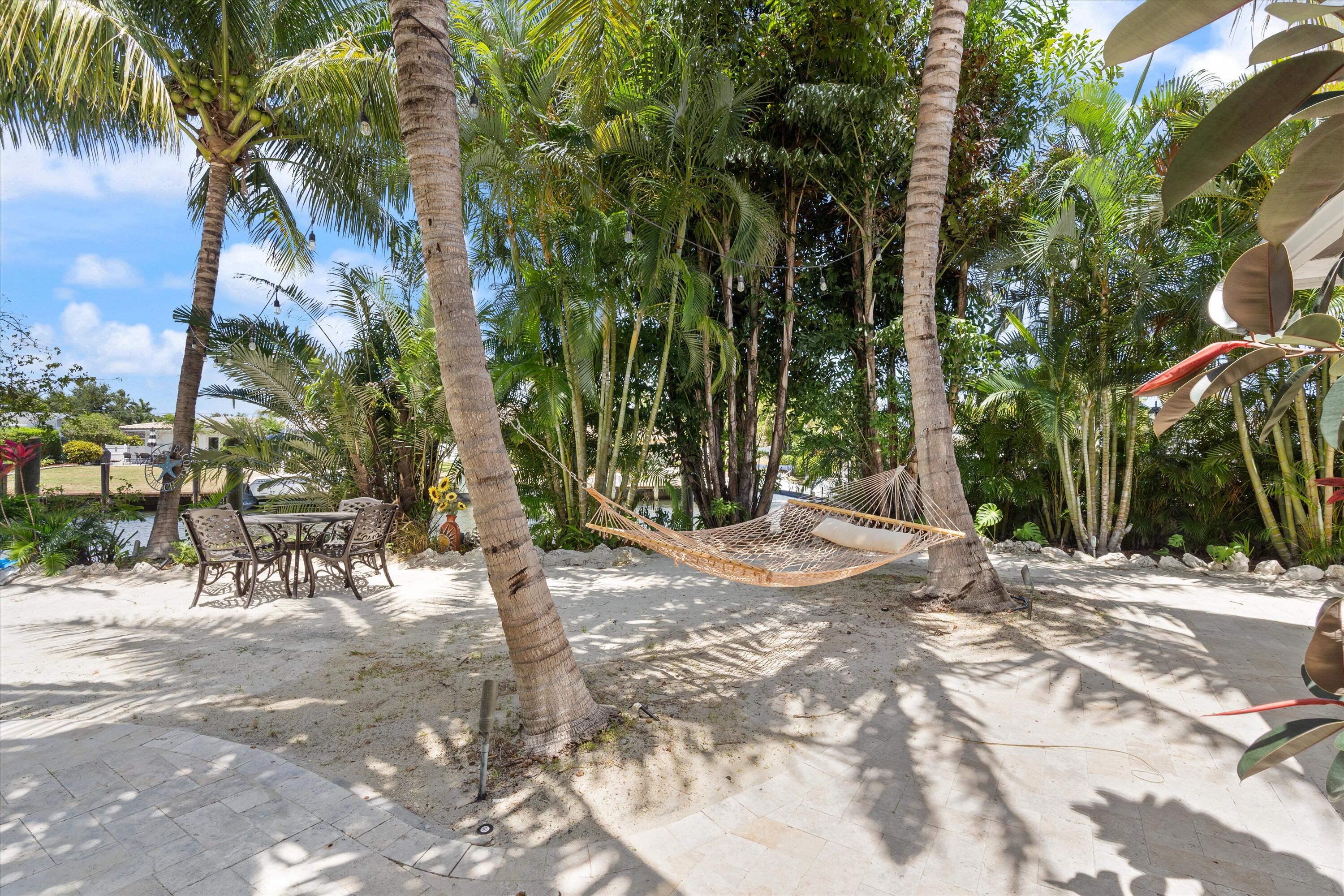 Lighthouse Point, Florida, 33064, United States, 4 Bedrooms Bedrooms, ,4 BathroomsBathrooms,Residential,For Sale,1797003
