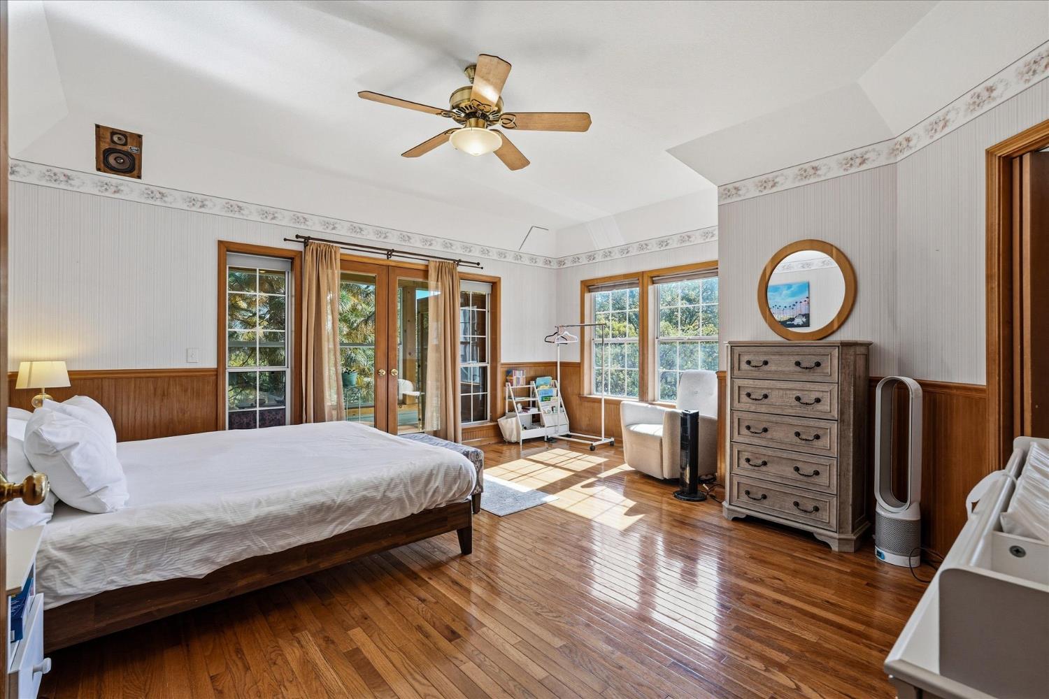 North Fork, California, 93643, United States, 7 Bedrooms Bedrooms, ,5 BathroomsBathrooms,Residential,For Sale,1983890