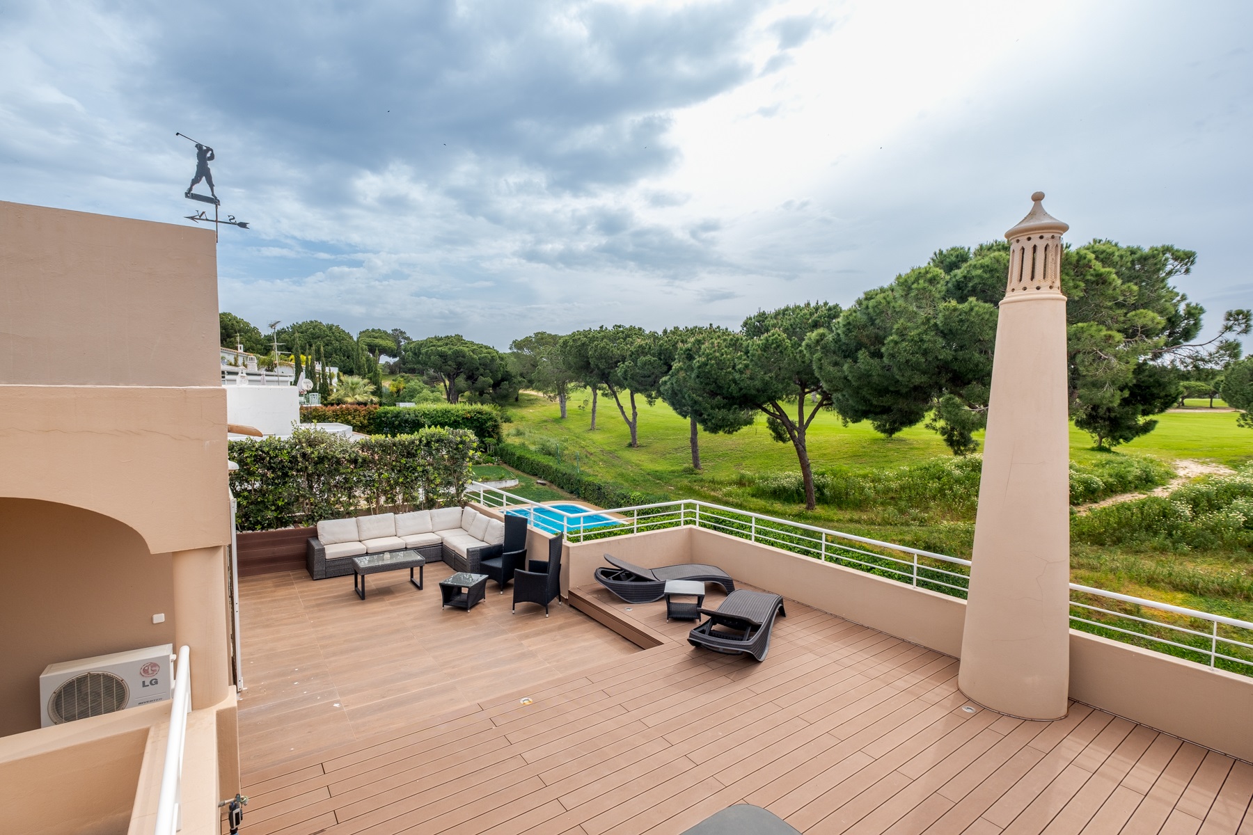  Detached house, 6 bedrooms, for Sale - 物件實景