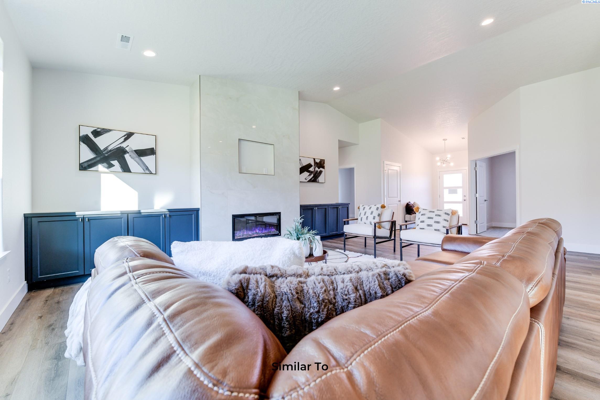 Pasco, Washington, 99301, United States, 4 Bedrooms Bedrooms, ,2 BathroomsBathrooms,Residential,For Sale,1999103