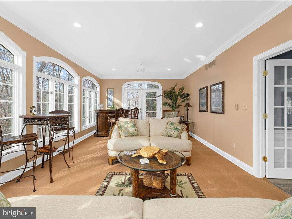 CROWNSVILLE, Maryland, 21032, United States, 4 Bedrooms Bedrooms, ,5 BathroomsBathrooms,Residential,For Sale,1983154