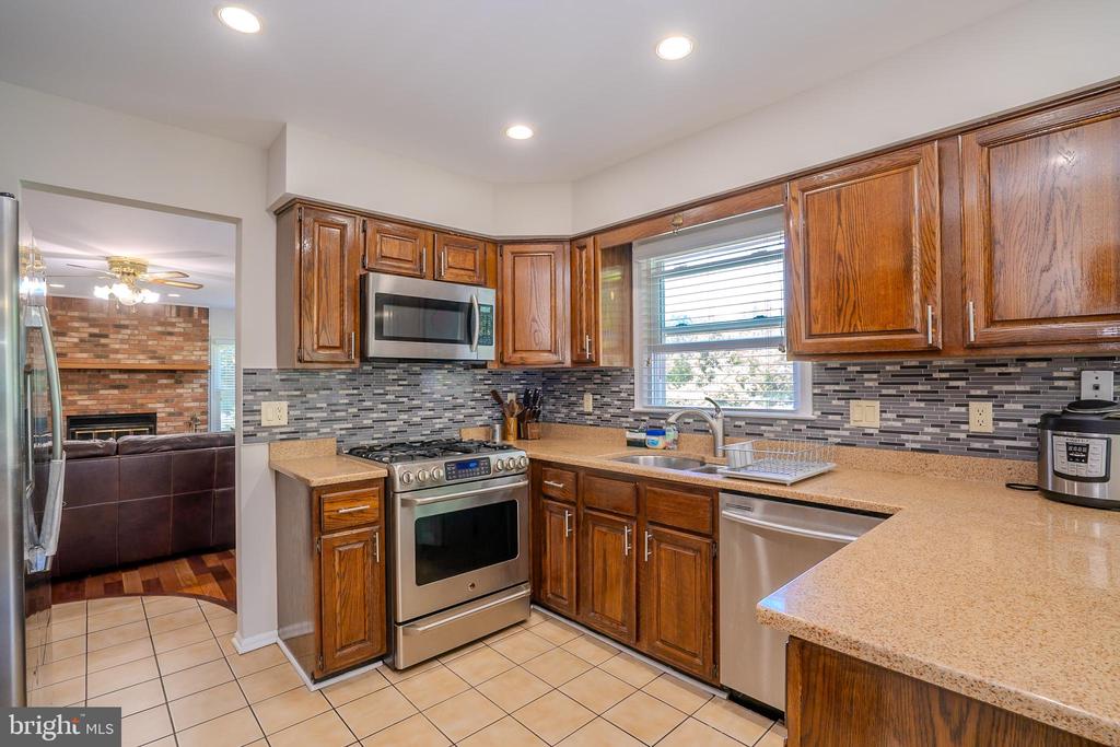 Princeton Junction, New Jersey, 08550, United States, 4 Bedrooms Bedrooms, ,3 BathroomsBathrooms,Residential,For Sale,1943905