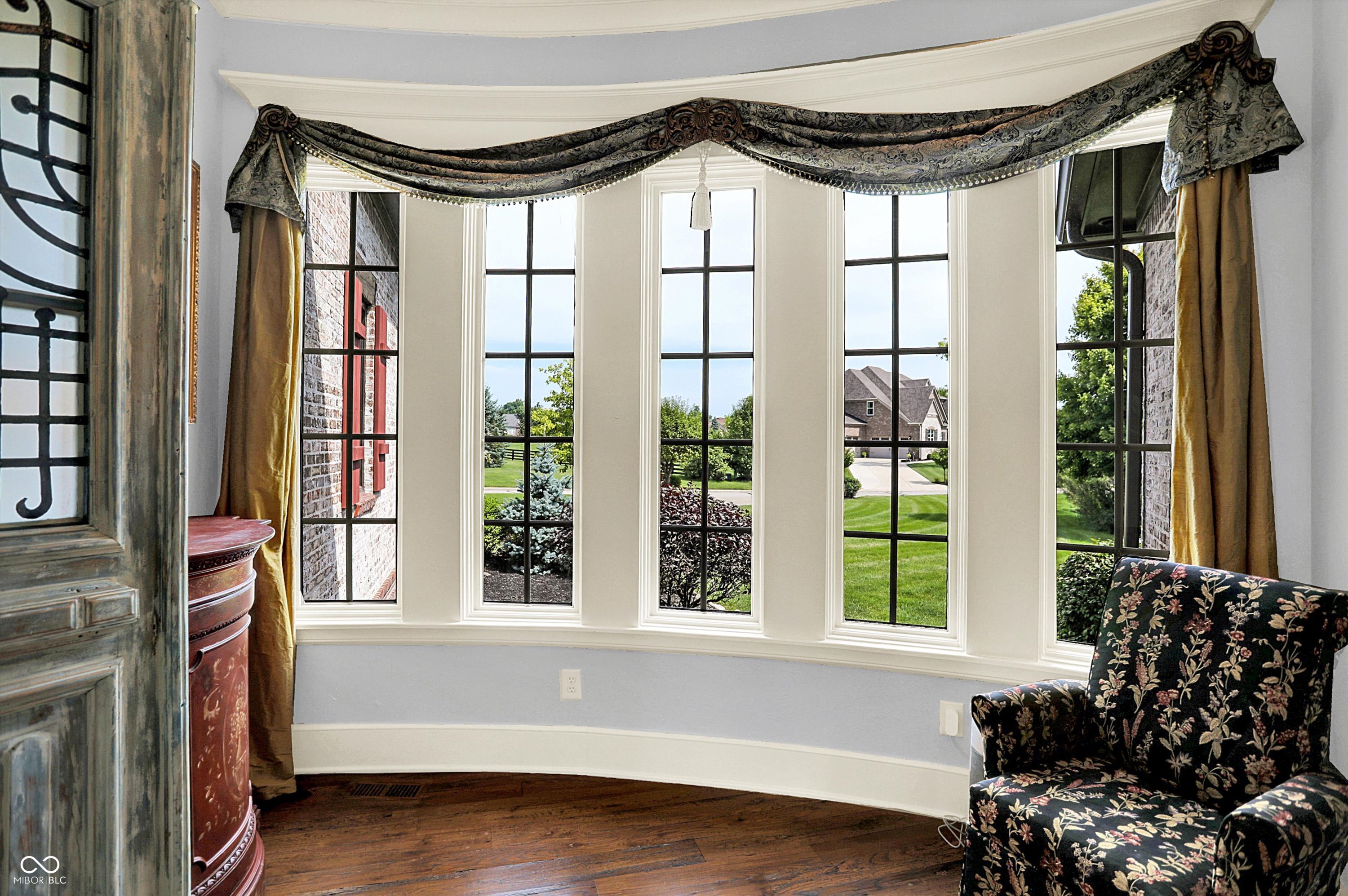 Zionsville, Indiana, 46077, United States, 4 Bedrooms Bedrooms, ,6 BathroomsBathrooms,Residential,For Sale,1978163