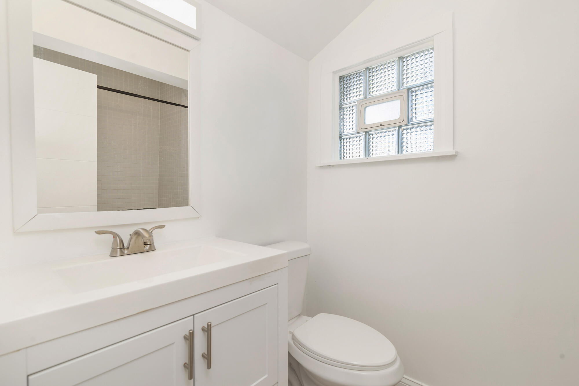 West Palm Beach, Florida, 33407, United States, 5 Bedrooms Bedrooms, ,5 BathroomsBathrooms,Residential,For Sale,1994900