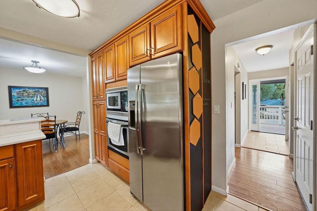 Auburn, California, 95602, United States, 3 Bedrooms Bedrooms, ,2 BathroomsBathrooms,Residential,For Sale,2048014