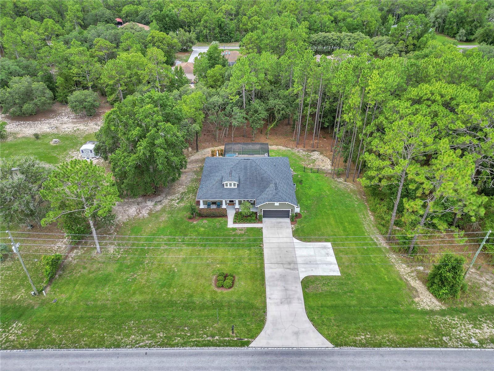 BEVERLY HILLS, Florida, 34465, United States, 3 Bedrooms Bedrooms, ,2 BathroomsBathrooms,Residential,For Sale,1865390