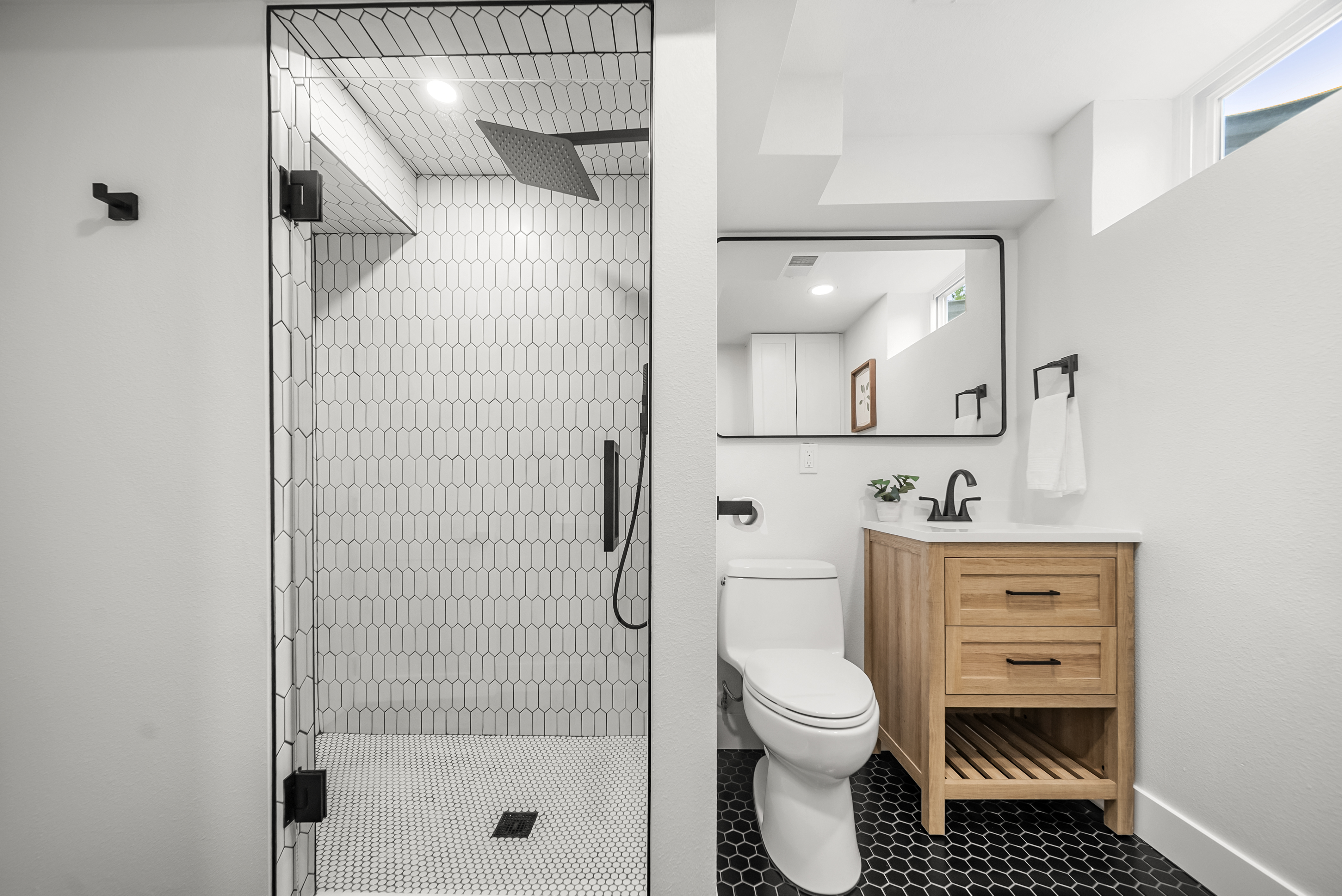 Fully Renovated Home In The Heart Of Littleton Park - 物件實景