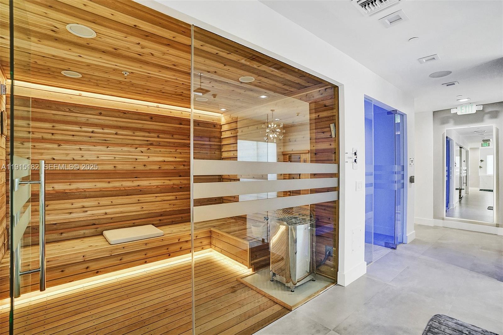 Miami Beach, Florida, 33140, United States, 5 Bedrooms Bedrooms, ,5 BathroomsBathrooms,Residential,For Sale,1997515