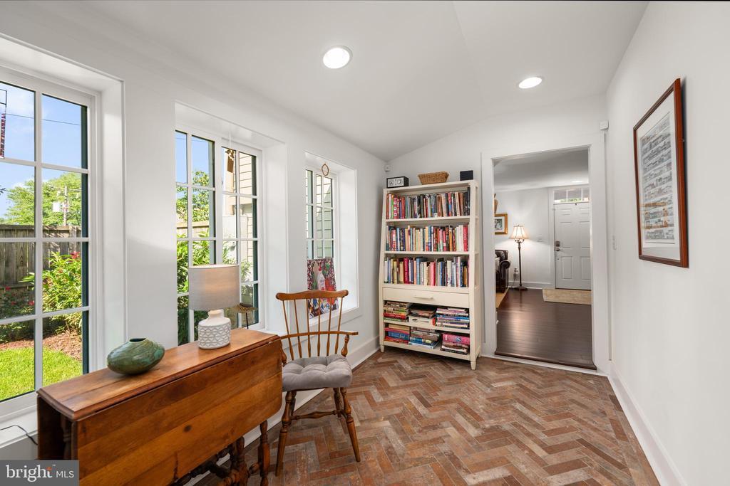 Milton, Delaware, 19968, United States, 4 Bedrooms Bedrooms, ,3 BathroomsBathrooms,Residential,For Sale,1901176
