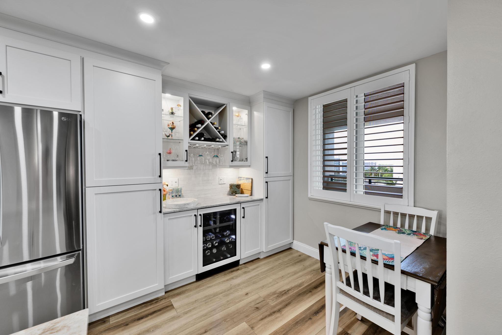 Pompano Beach, Florida, 33062, United States, 2 Bedrooms Bedrooms, ,2 BathroomsBathrooms,Residential,For Sale,1915654