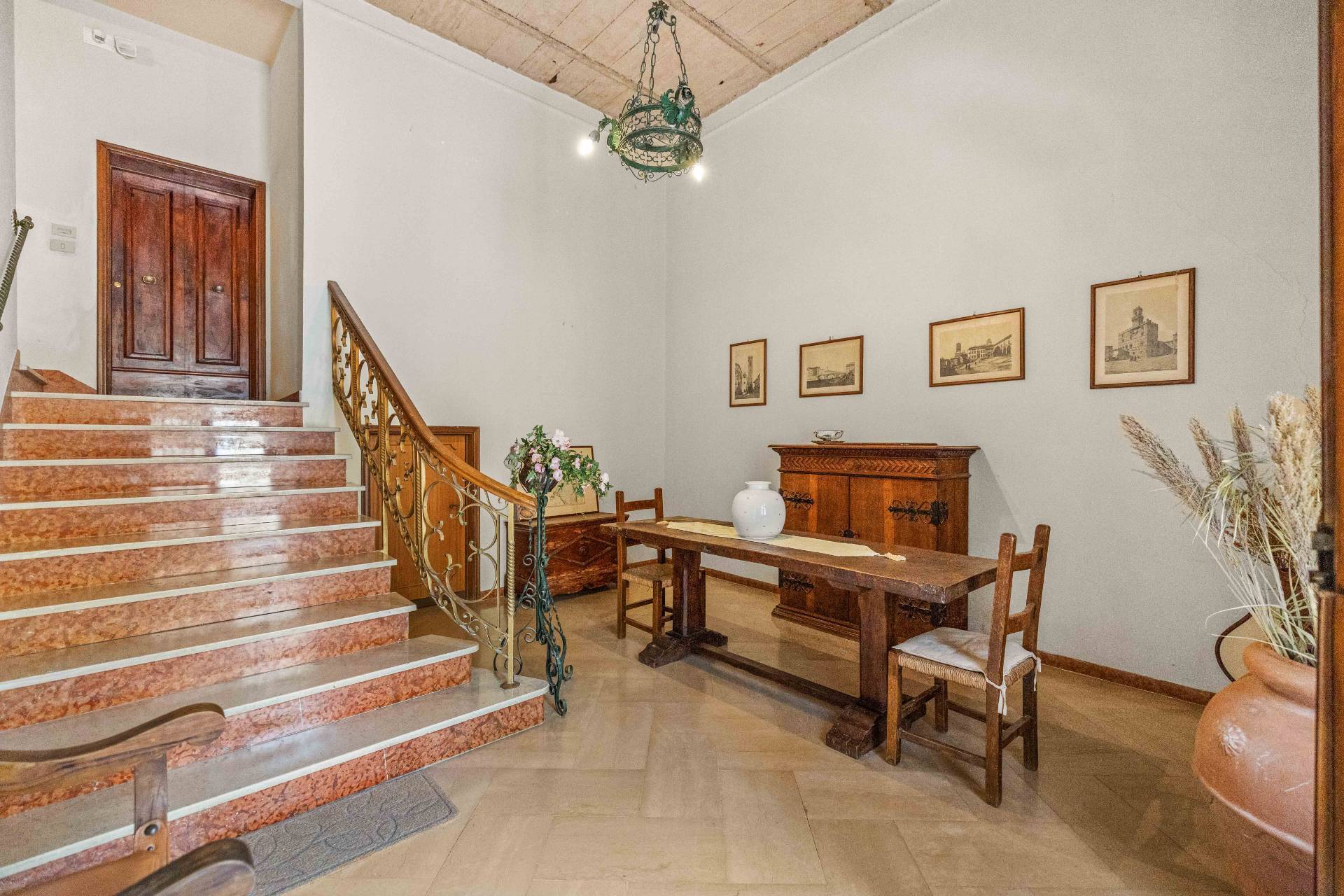 San Gimignano, Siena, 53037, IT, 3 Bedrooms Bedrooms, ,2 BathroomsBathrooms,Residential,For Sale,1876923