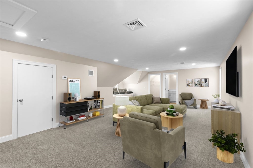 Plymouth, Massachusetts, 02360, United States, 3 Bedrooms Bedrooms, ,4 BathroomsBathrooms,Residential,For Sale,2049282