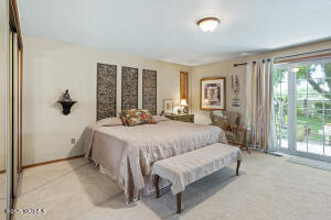 Yakima, Washington, 98903, United States, 3 Bedrooms Bedrooms, ,3 BathroomsBathrooms,Residential,For Sale,1846825