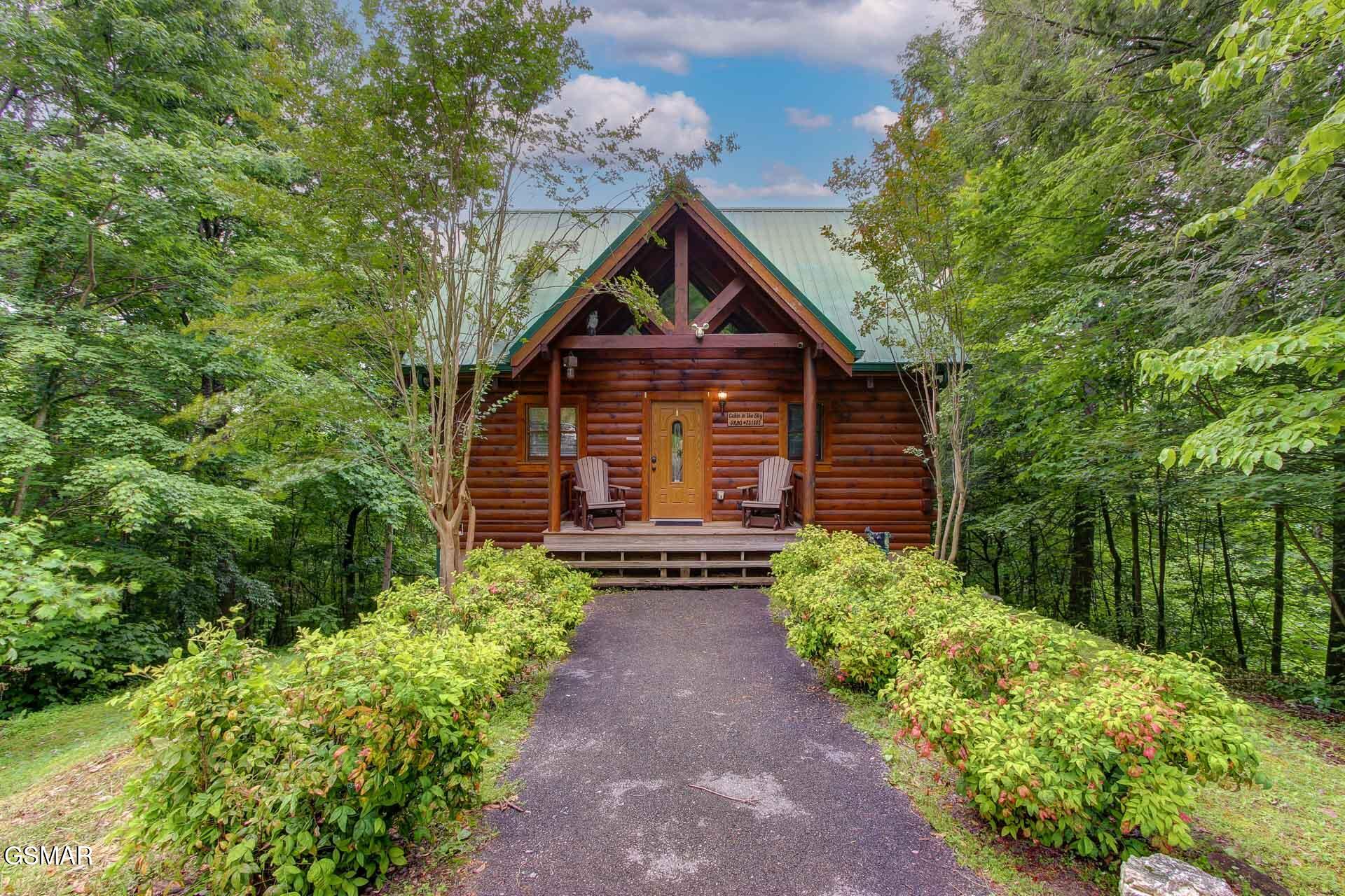 Sevierville, Tennessee, 37876, United States, 2 Bedrooms Bedrooms, ,2 BathroomsBathrooms,Residential,For Sale,1873057