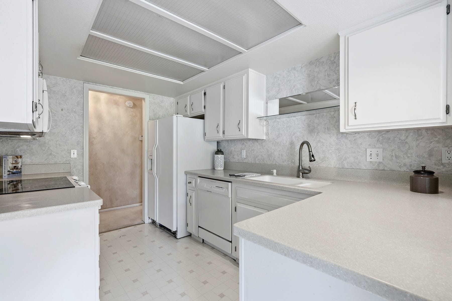  8229 SW MARINERS DR Wilsonville, OR 97070 - 物件實景