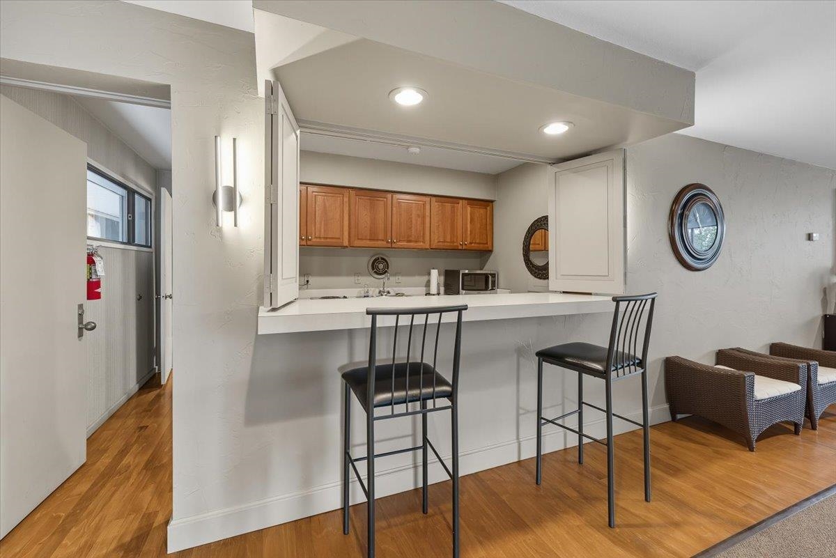Spokane, Washington, 99204, United States, 1 Bedroom Bedrooms, ,2 BathroomsBathrooms,Residential,For Sale,1959393