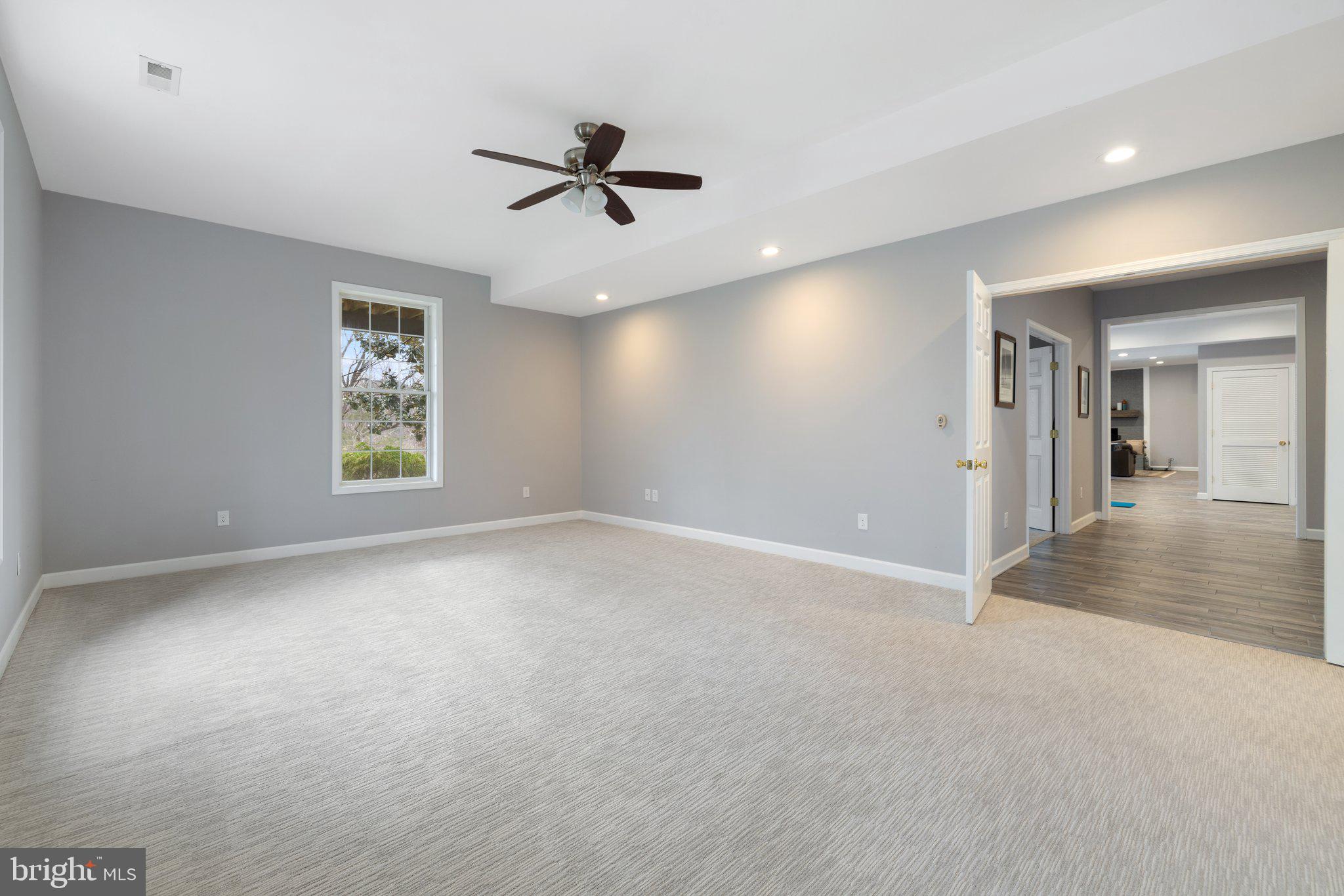 Warrenton, Virginia, 20186, United States, 6 Bedrooms Bedrooms, ,6 BathroomsBathrooms,Residential,For Sale,1914249