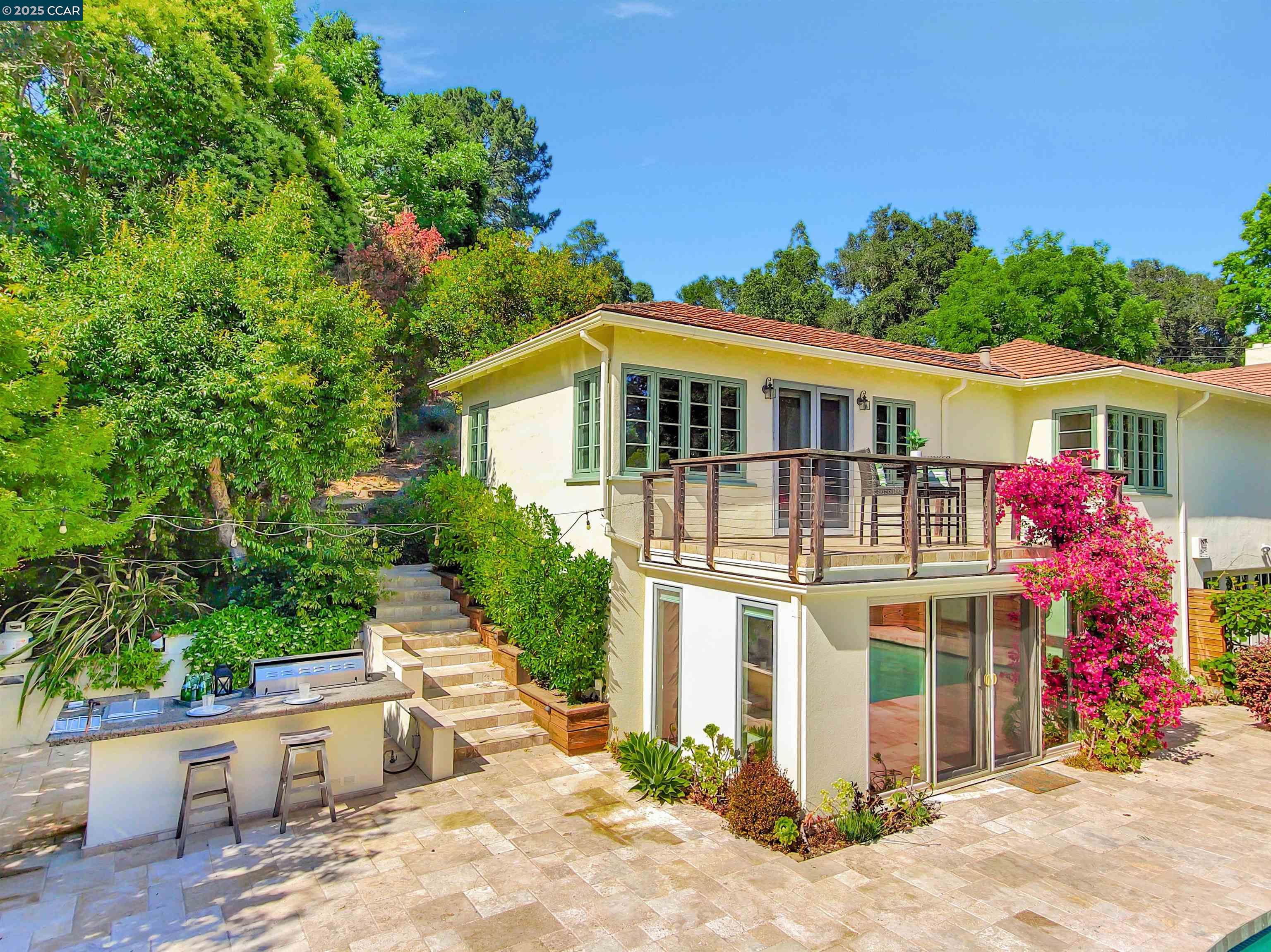Orinda, California, 94563, United States, 4 Bedrooms Bedrooms, ,3 BathroomsBathrooms,Residential,For Sale,1885417