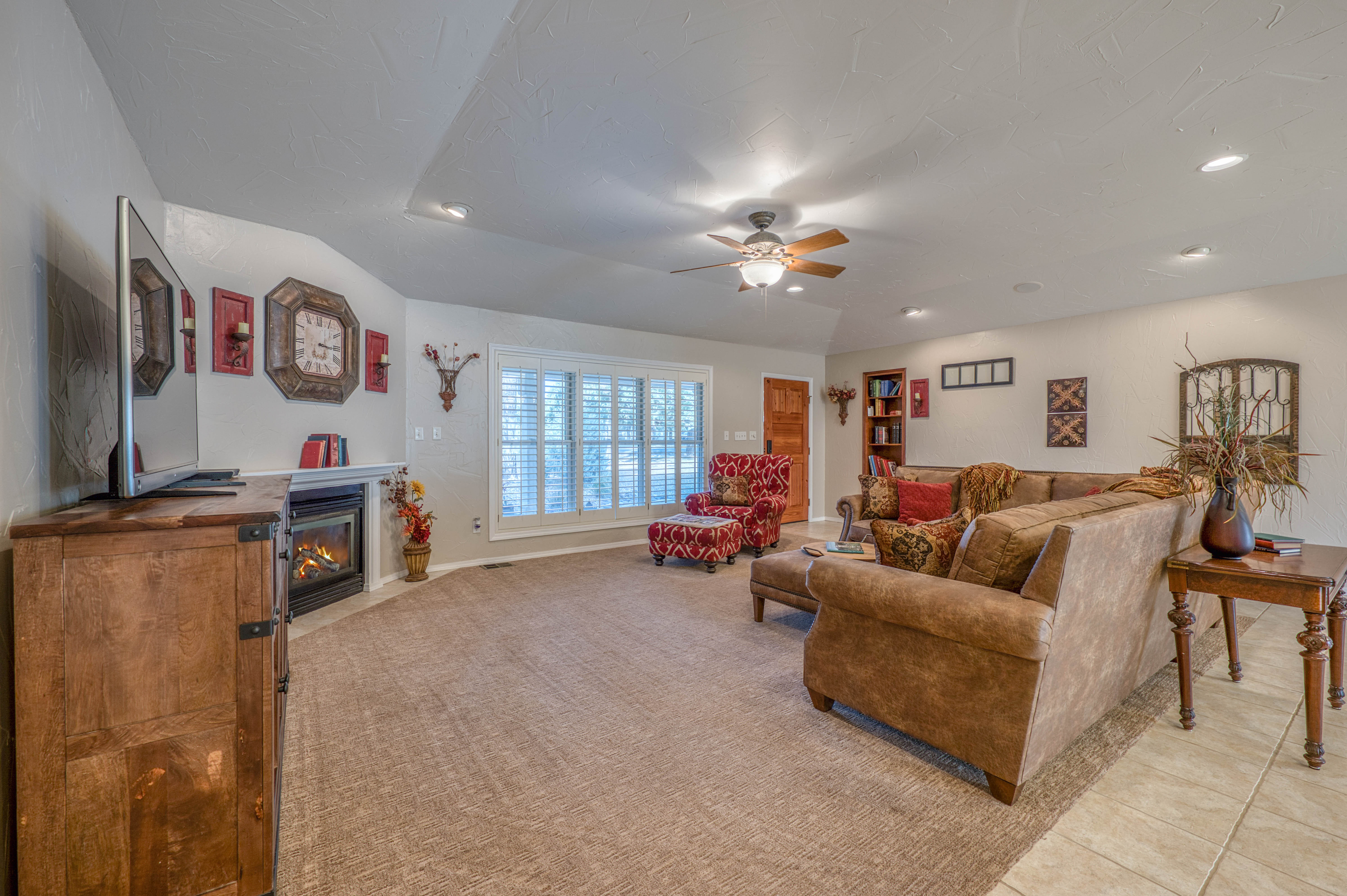 Alto, New Mexico, 88312, United States, 3 Bedrooms Bedrooms, ,2 BathroomsBathrooms,Residential,For Sale,2005100