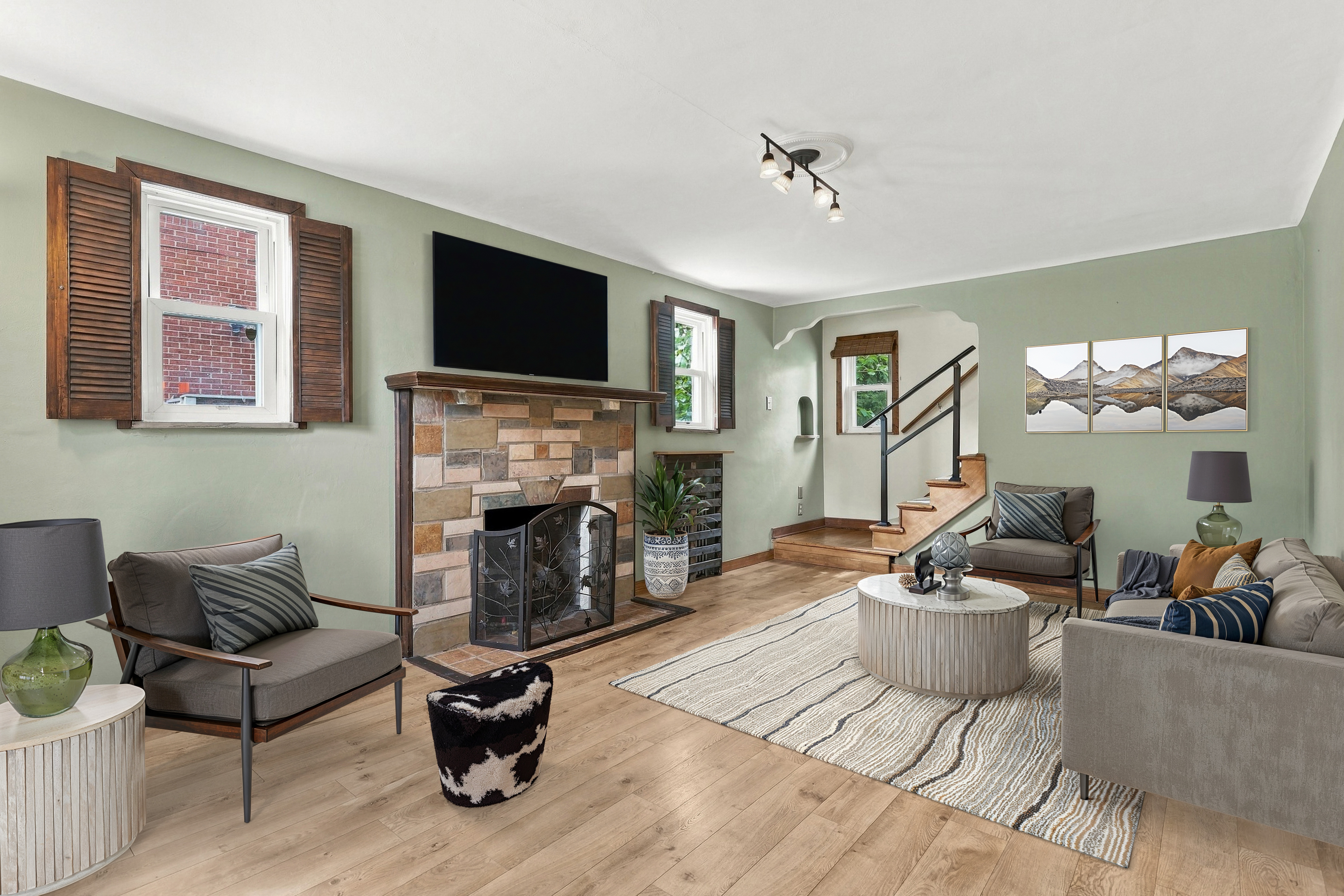  715 Maple Street, West Mifflin, PA 15122 - 物件實景