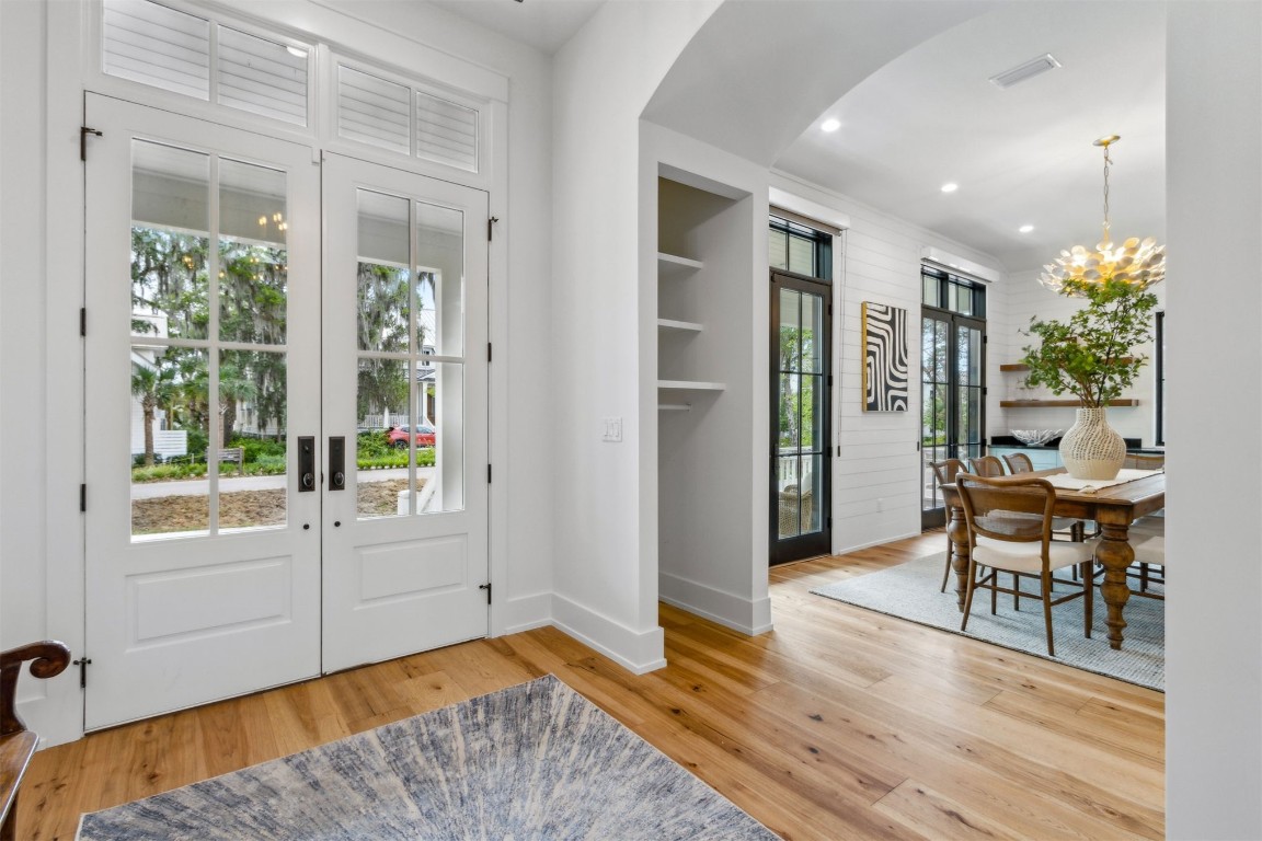 Fernandina Beach, Florida, 32034, United States, 5 Bedrooms Bedrooms, ,4 BathroomsBathrooms,Residential,For Sale,1983065