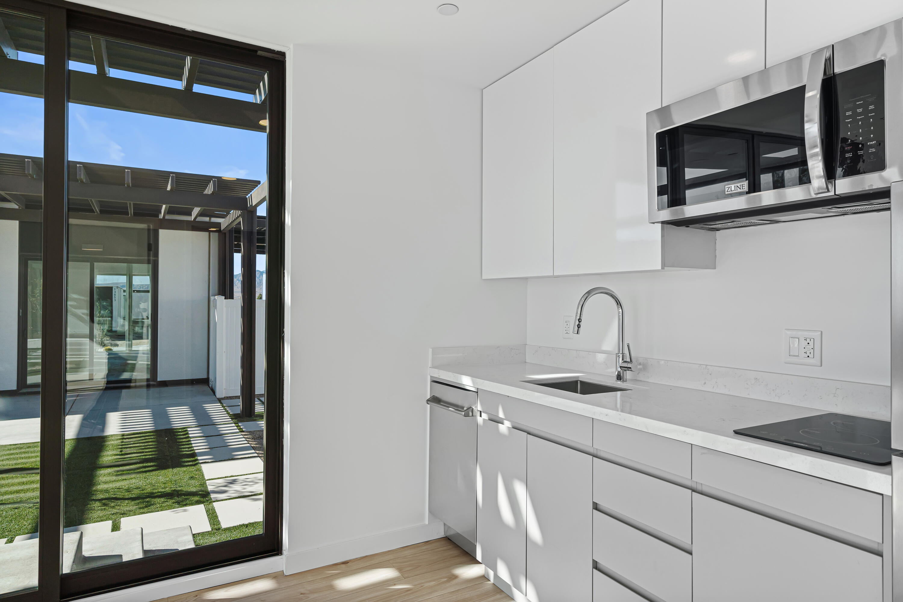 Desert Hot Springs, California, 92240, United States, 4 Bedrooms Bedrooms, ,Residential,For Sale,1998852