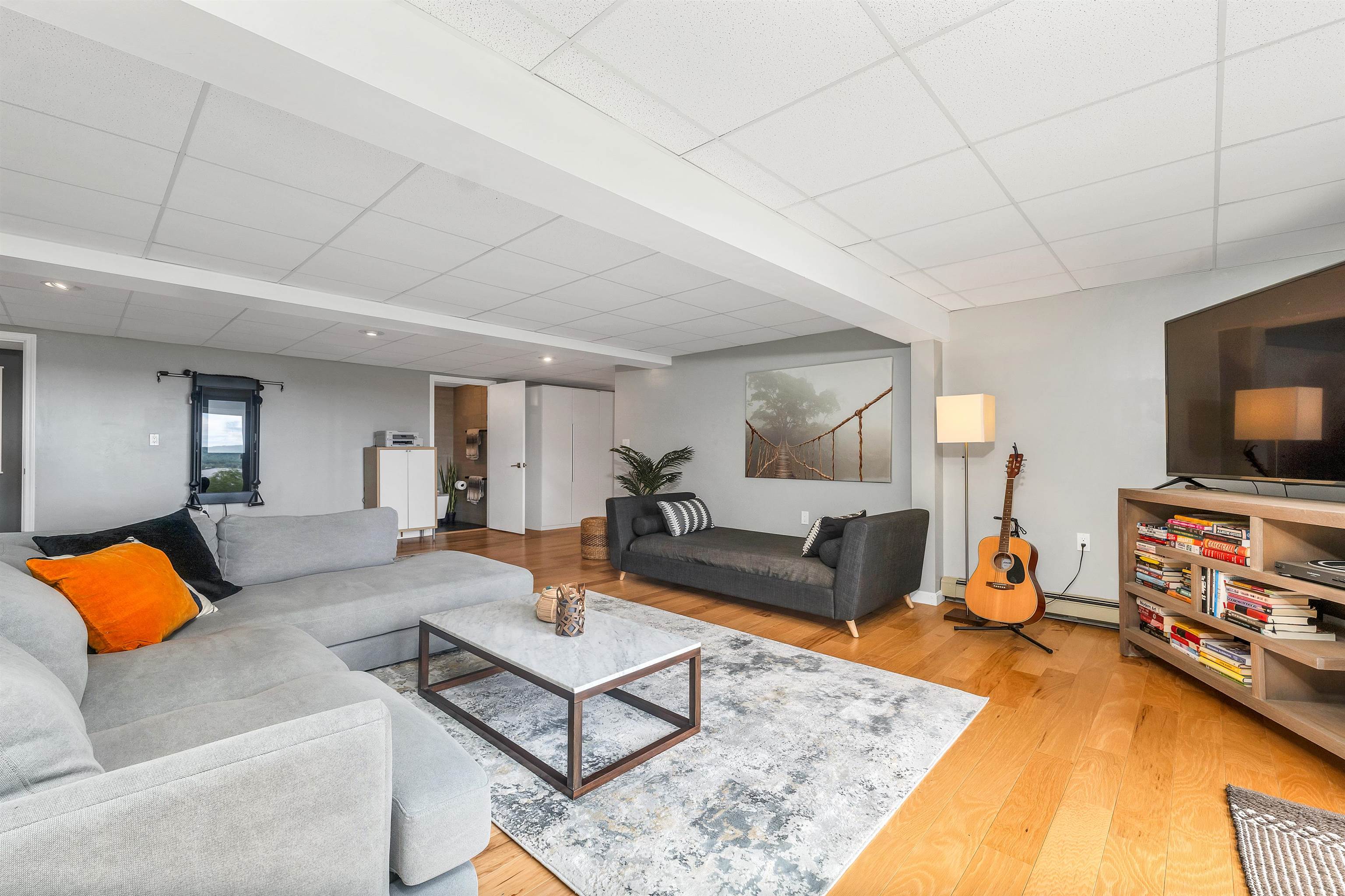 Meredith, New Hampshire, 03253, United States, 3 Bedrooms Bedrooms, ,2 BathroomsBathrooms,Residential,For Sale,1901230