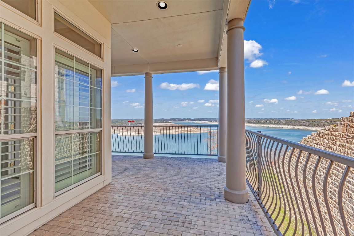 Austin, Texas, 78734, United States, 4 Bedrooms Bedrooms, ,4 BathroomsBathrooms,Residential,For Sale,1691308