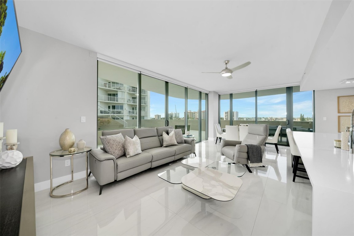 Pompano Beach, Florida, 33062, United States, 3 Bedrooms Bedrooms, ,3 BathroomsBathrooms,Residential,For Sale,1810568