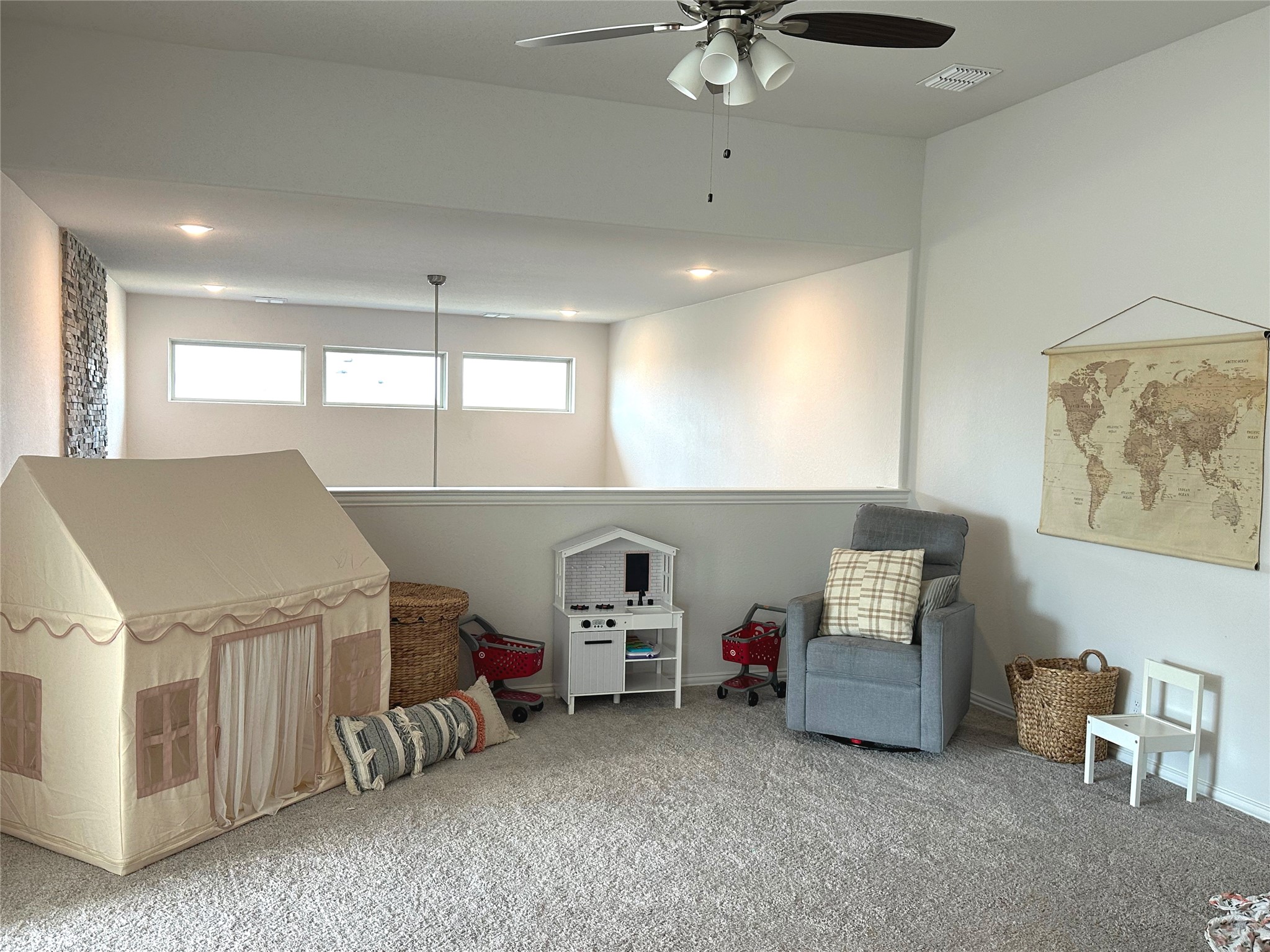 Little Elm, Texas, 76227, United States, 5 Bedrooms Bedrooms, ,4 BathroomsBathrooms,Residential,For Sale,1971561