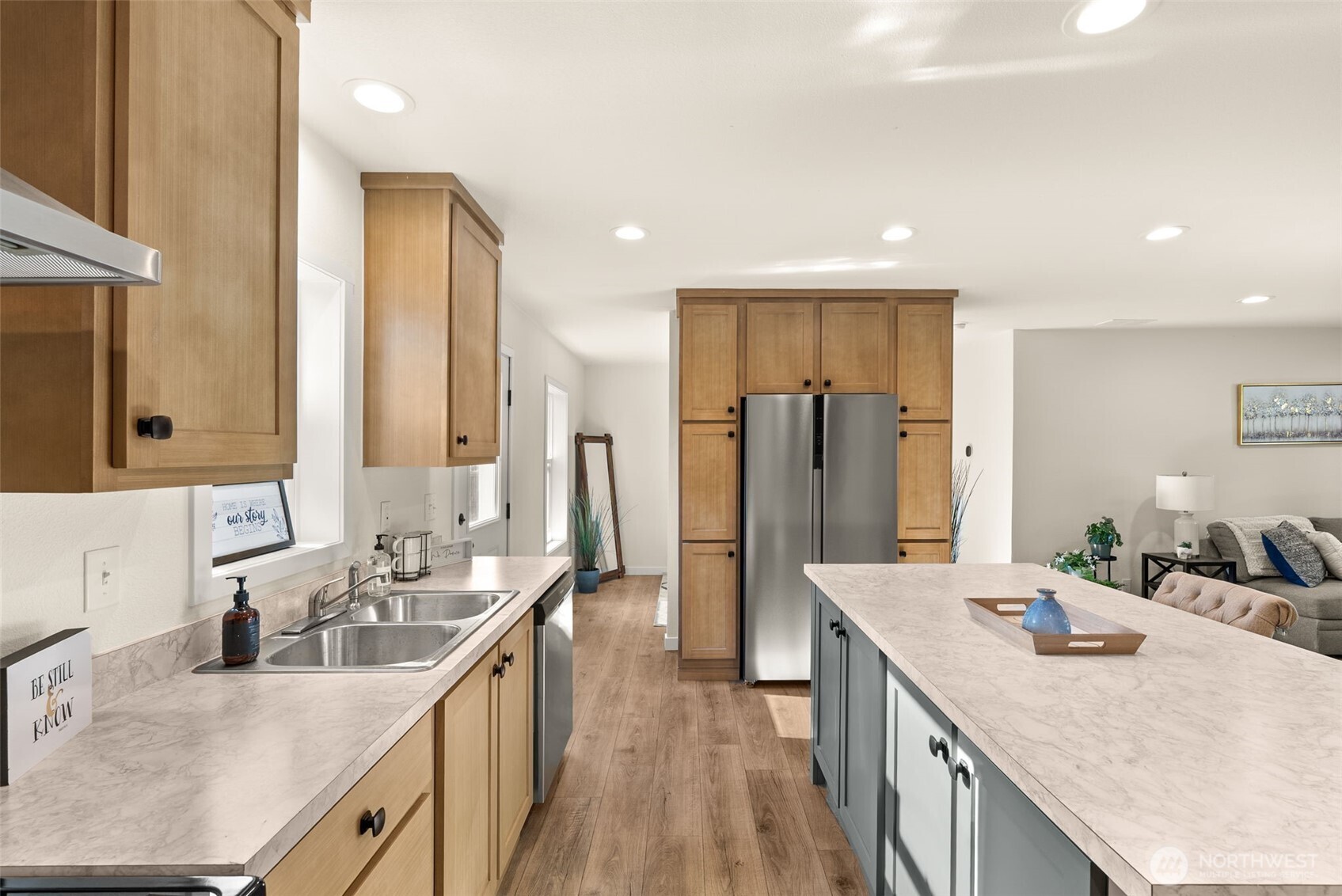 Napavine, Washington, 98565, United States, 5 Bedrooms Bedrooms, ,2 BathroomsBathrooms,Residential,For Sale,1981873