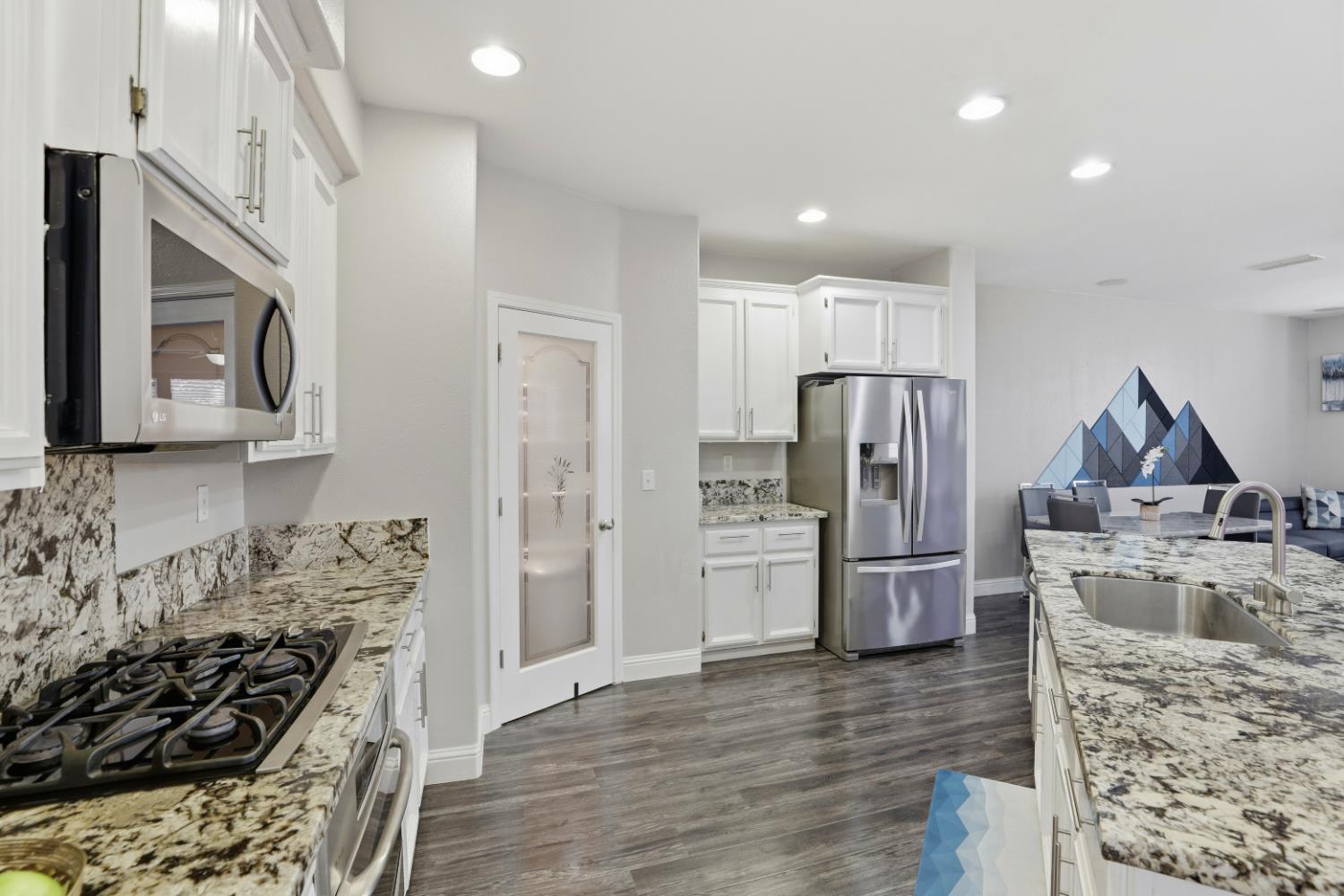 Rancho Cordova, California, 95670, United States, 3 Bedrooms Bedrooms, ,3 BathroomsBathrooms,Residential,For Sale,1991437