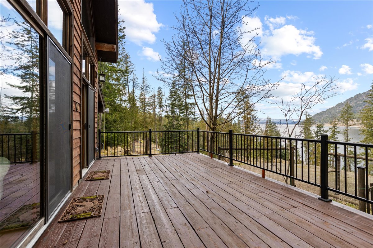 Hope, Idaho, 83836, United States, 3 Bedrooms Bedrooms, ,2 BathroomsBathrooms,Residential,For Sale,1764168