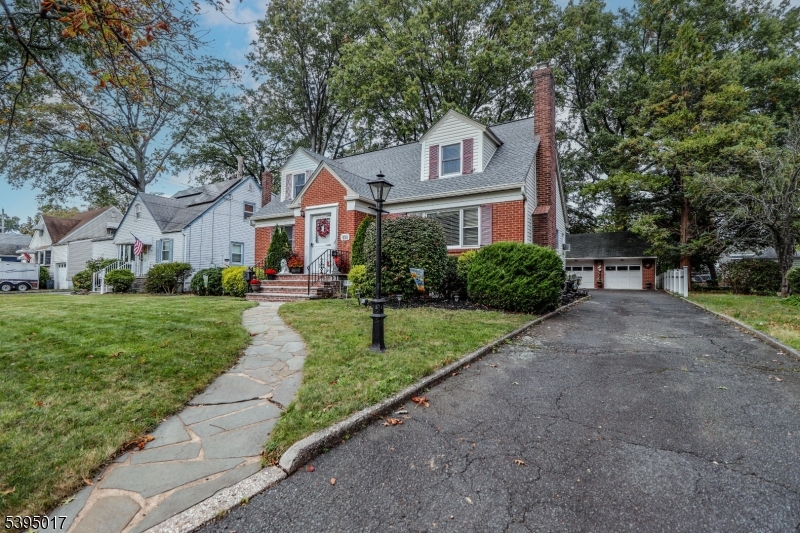 Rahway City, New Jersey, 07065, United States, 4 Bedrooms Bedrooms, ,2 BathroomsBathrooms,Residential,For Sale,1986510