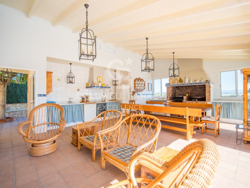 Chiva, Comunidad Valenciana, ES, 6 Bedrooms Bedrooms, ,7 BathroomsBathrooms,Residential,For Sale,1817854