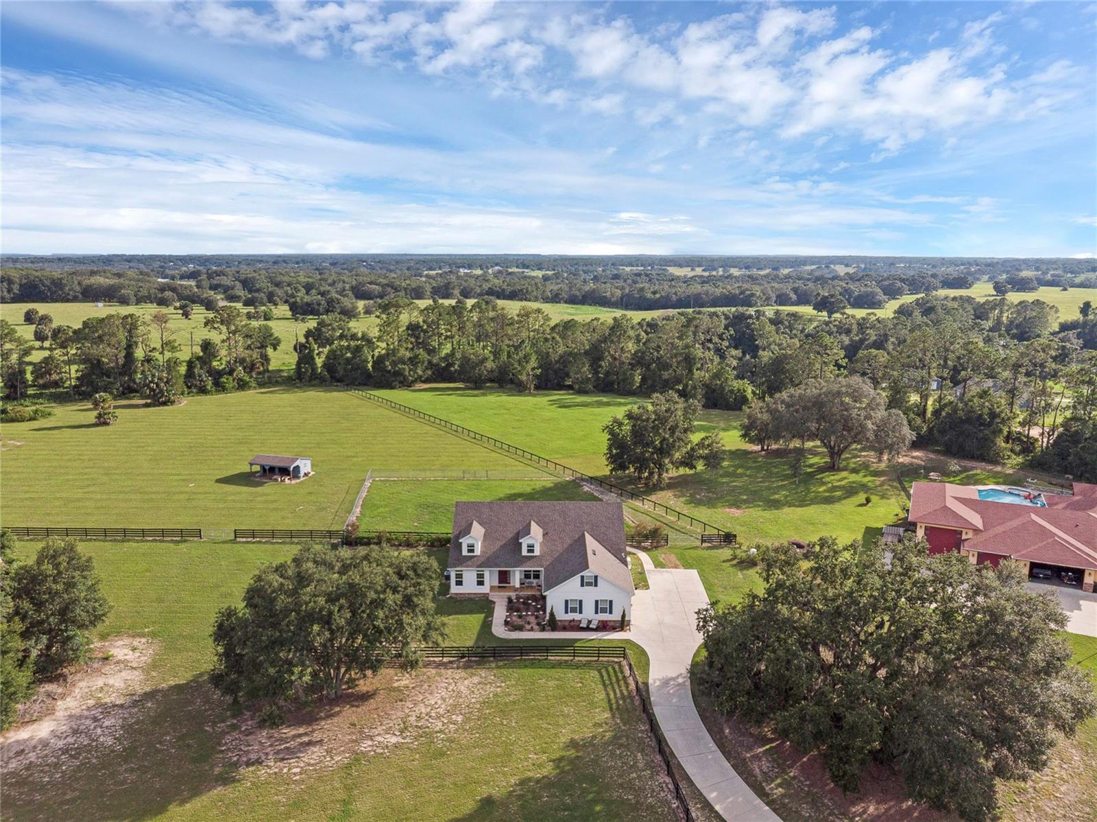 WEIRSDALE, Florida, 32195, United States, 5 Bedrooms Bedrooms, ,3 BathroomsBathrooms,Residential,For Sale,1921300